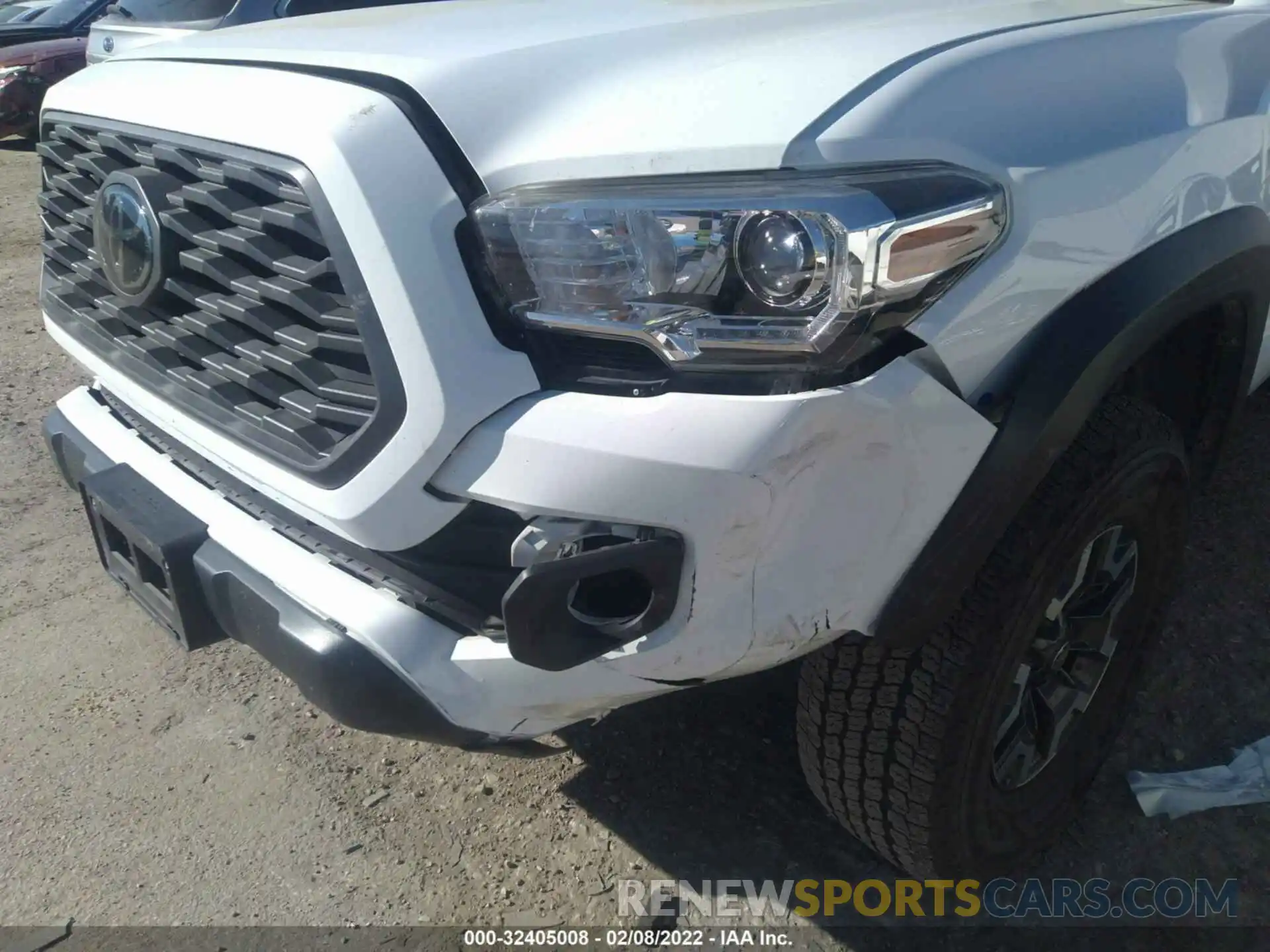 6 Photograph of a damaged car 5TFCZ5AN2MX258687 TOYOTA TACOMA 4WD 2021