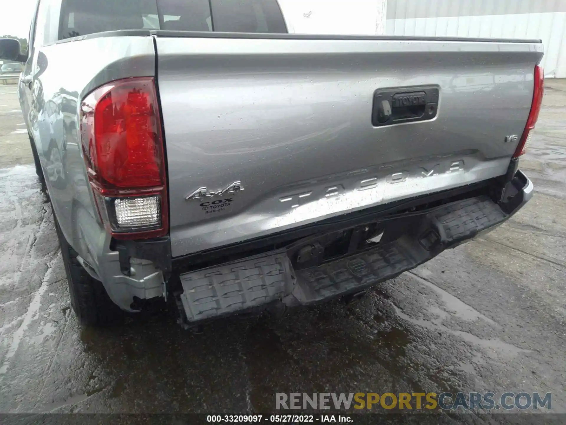 6 Photograph of a damaged car 5TFCZ5AN2MX261010 TOYOTA TACOMA 4WD 2021