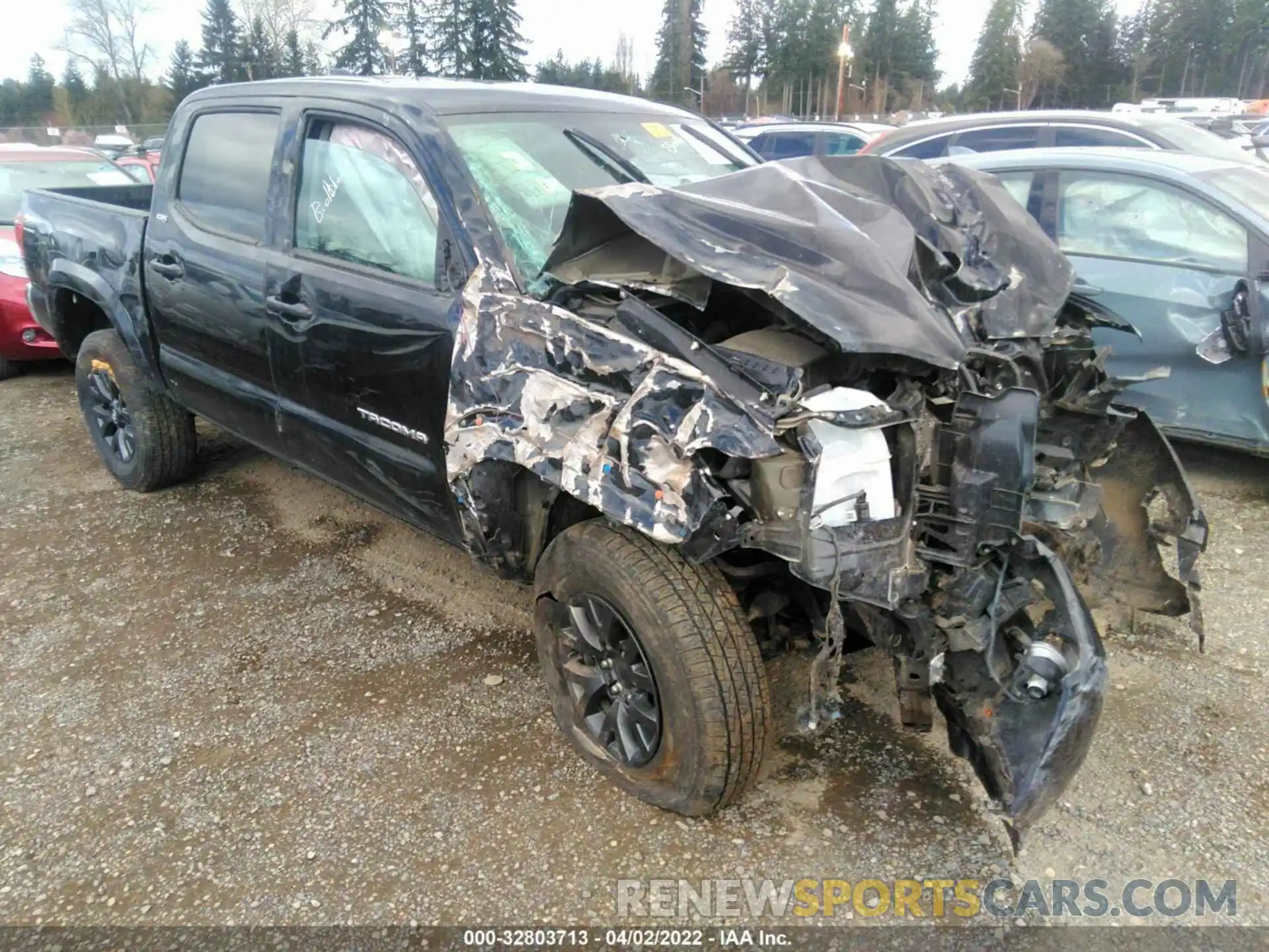 1 Photograph of a damaged car 5TFCZ5AN2MX264523 TOYOTA TACOMA 4WD 2021