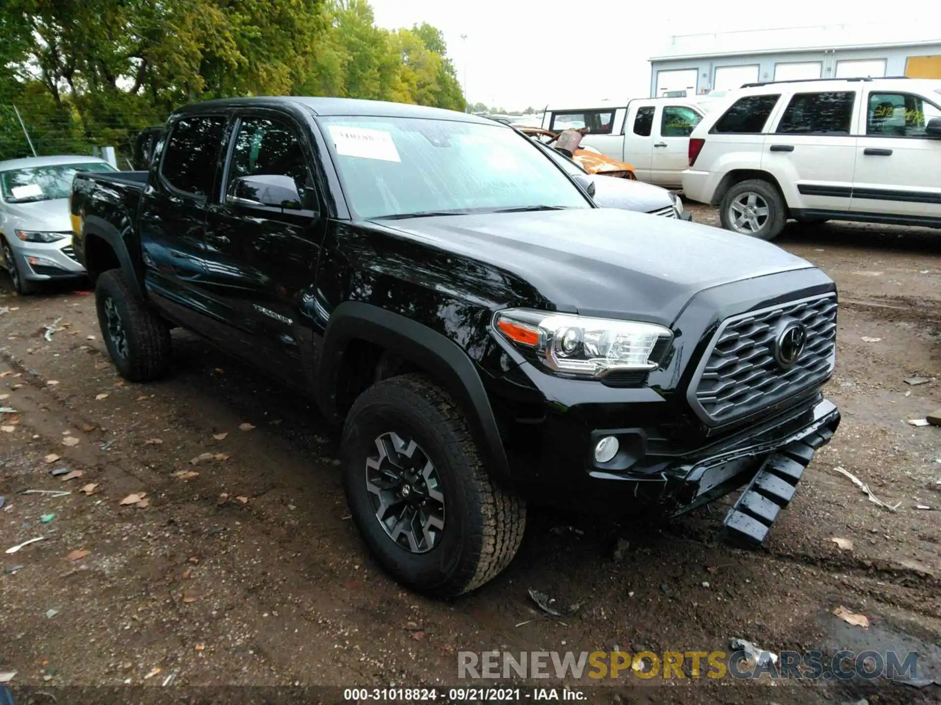 1 Photograph of a damaged car 5TFCZ5AN2MX269060 TOYOTA TACOMA 4WD 2021