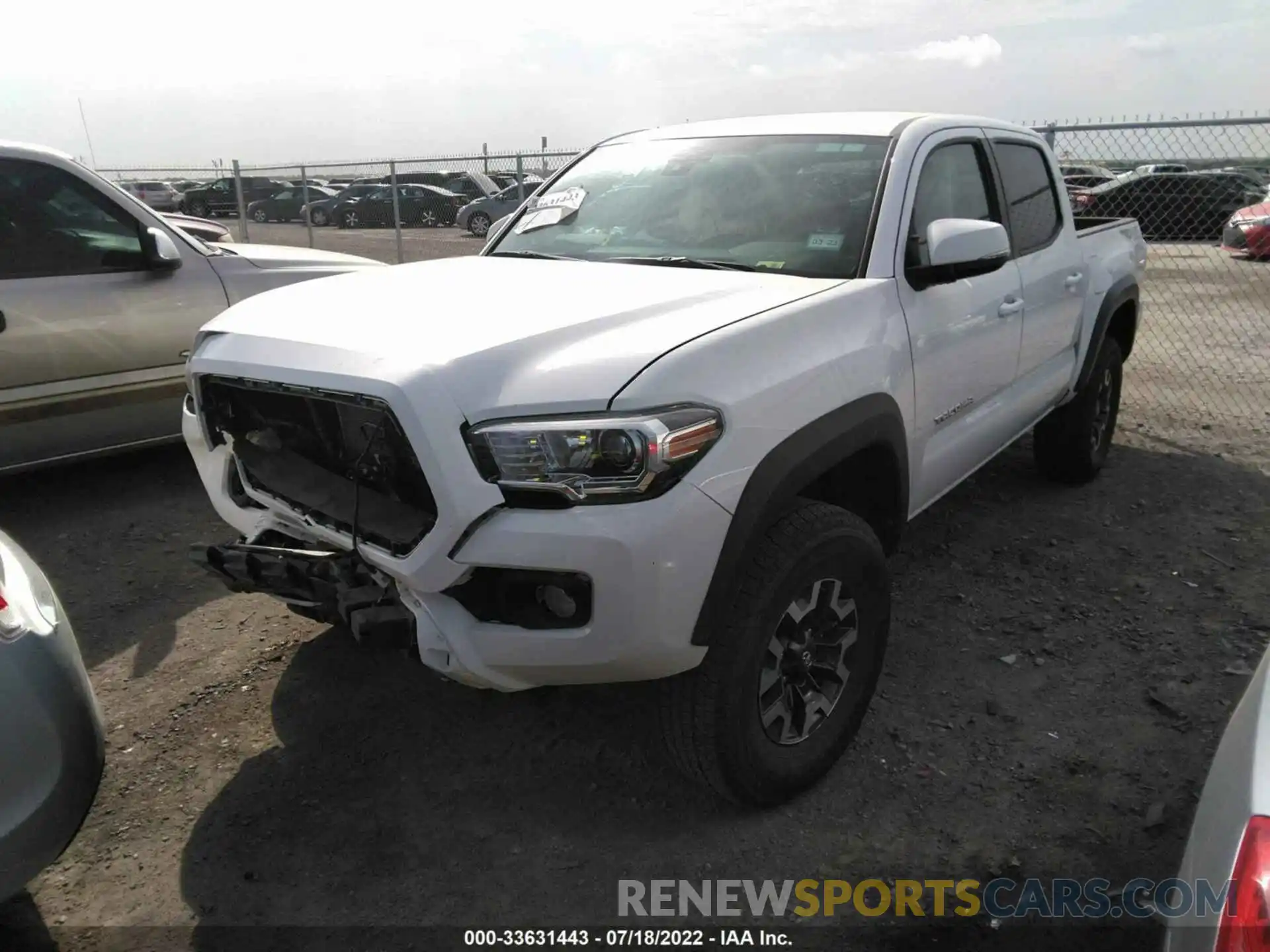 2 Фотография поврежденного автомобиля 5TFCZ5AN2MX269334 TOYOTA TACOMA 4WD 2021