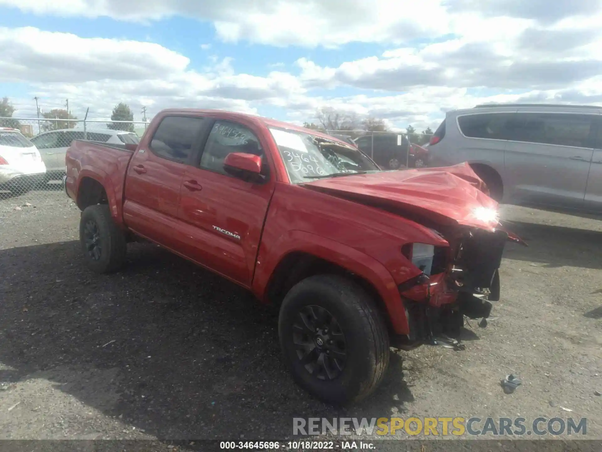 1 Фотография поврежденного автомобиля 5TFCZ5AN2MX276008 TOYOTA TACOMA 4WD 2021