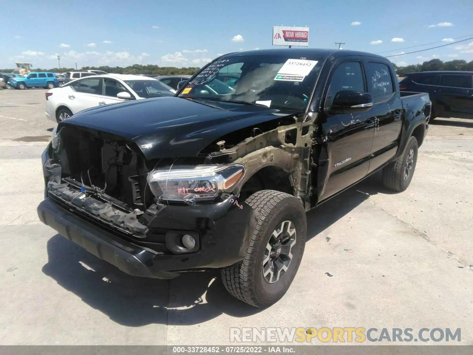 2 Photograph of a damaged car 5TFCZ5AN2MX276607 TOYOTA TACOMA 4WD 2021