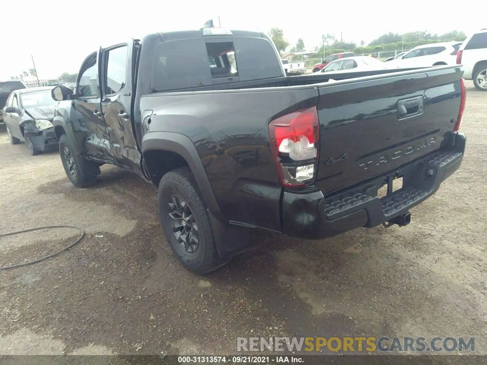 3 Photograph of a damaged car 5TFCZ5AN2MX281399 TOYOTA TACOMA 4WD 2021