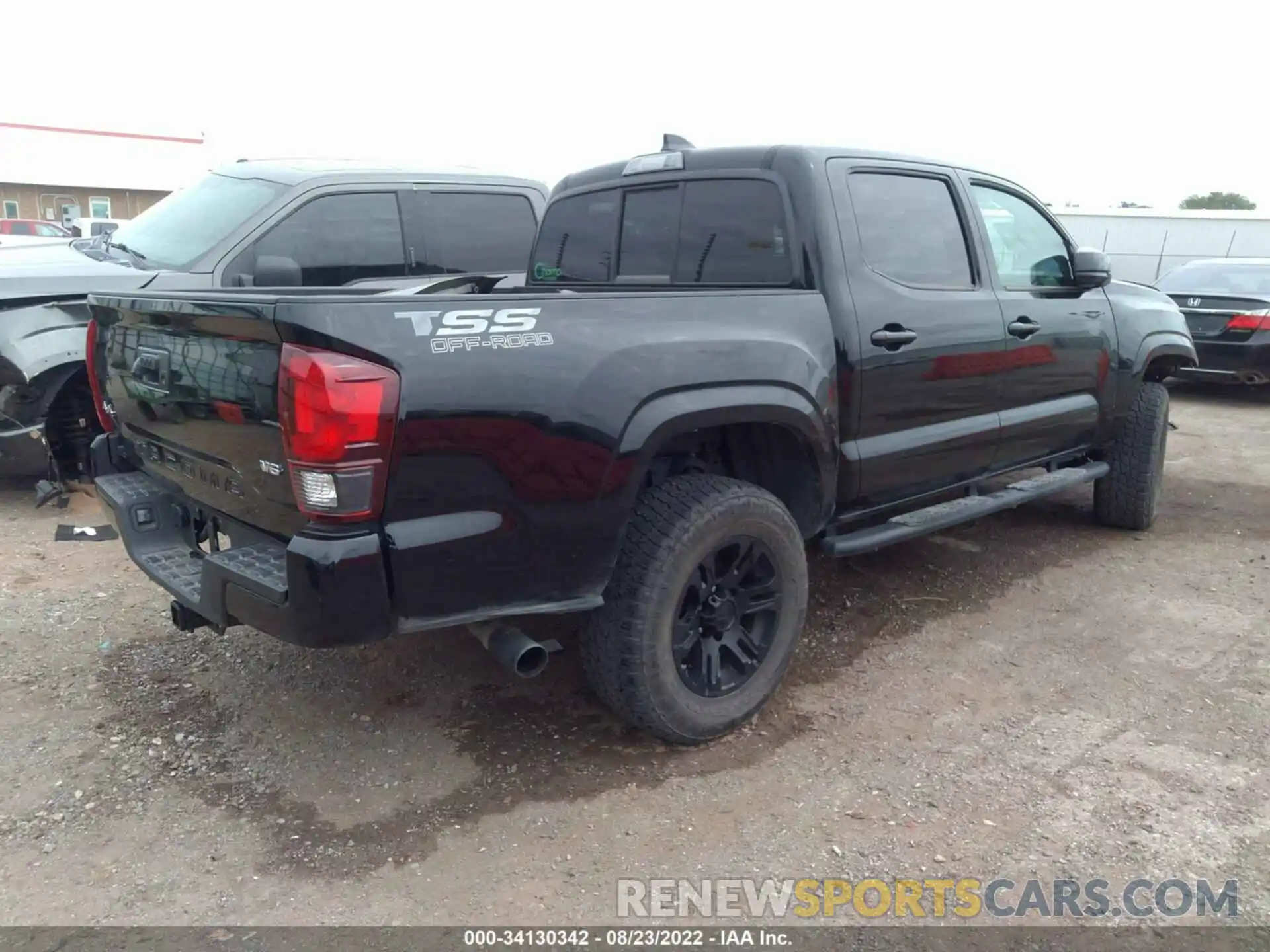 4 Фотография поврежденного автомобиля 5TFCZ5AN2MX282830 TOYOTA TACOMA 4WD 2021