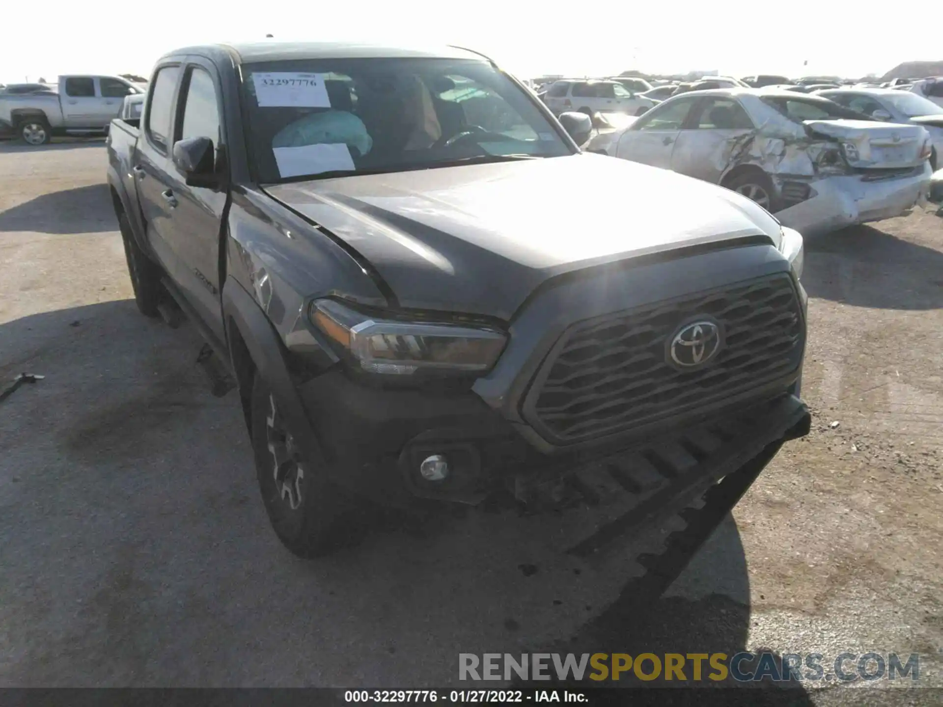 6 Photograph of a damaged car 5TFCZ5AN3MX245611 TOYOTA TACOMA 4WD 2021