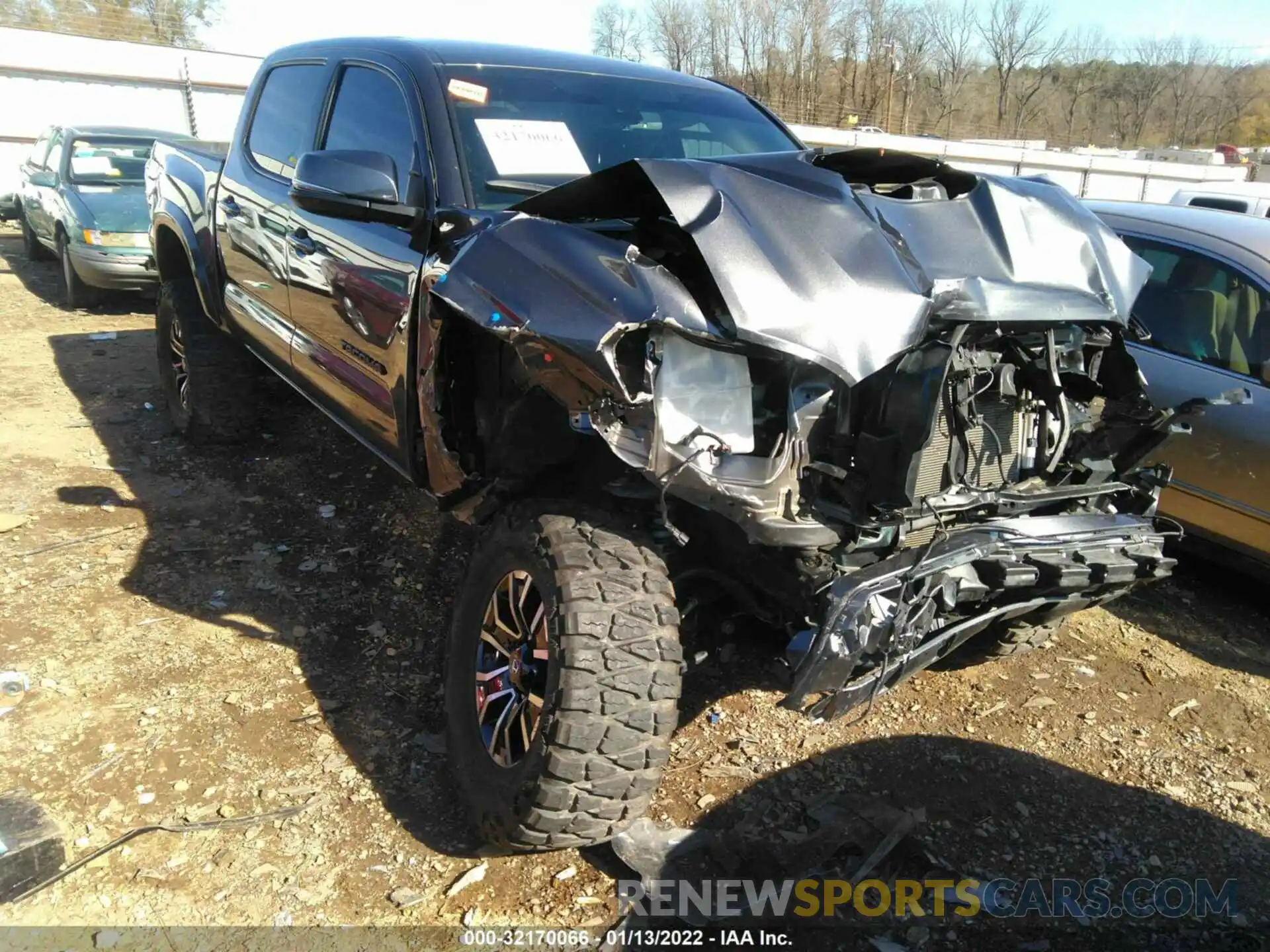 1 Photograph of a damaged car 5TFCZ5AN3MX248072 TOYOTA TACOMA 4WD 2021