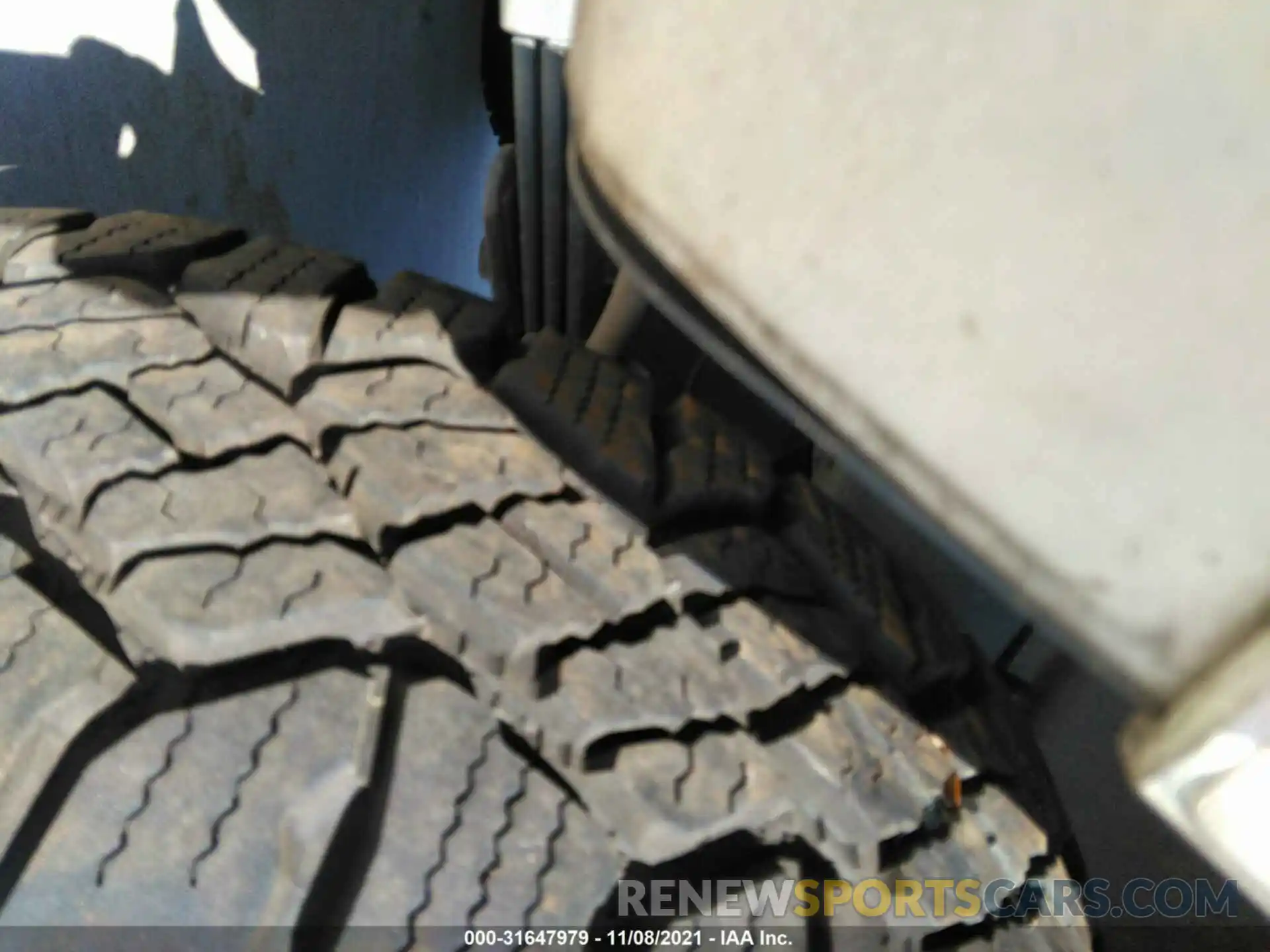 13 Photograph of a damaged car 5TFCZ5AN3MX266491 TOYOTA TACOMA 4WD 2021