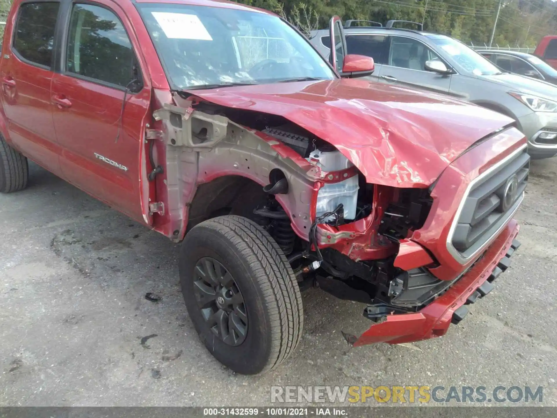 6 Photograph of a damaged car 5TFCZ5AN3MX266927 TOYOTA TACOMA 4WD 2021