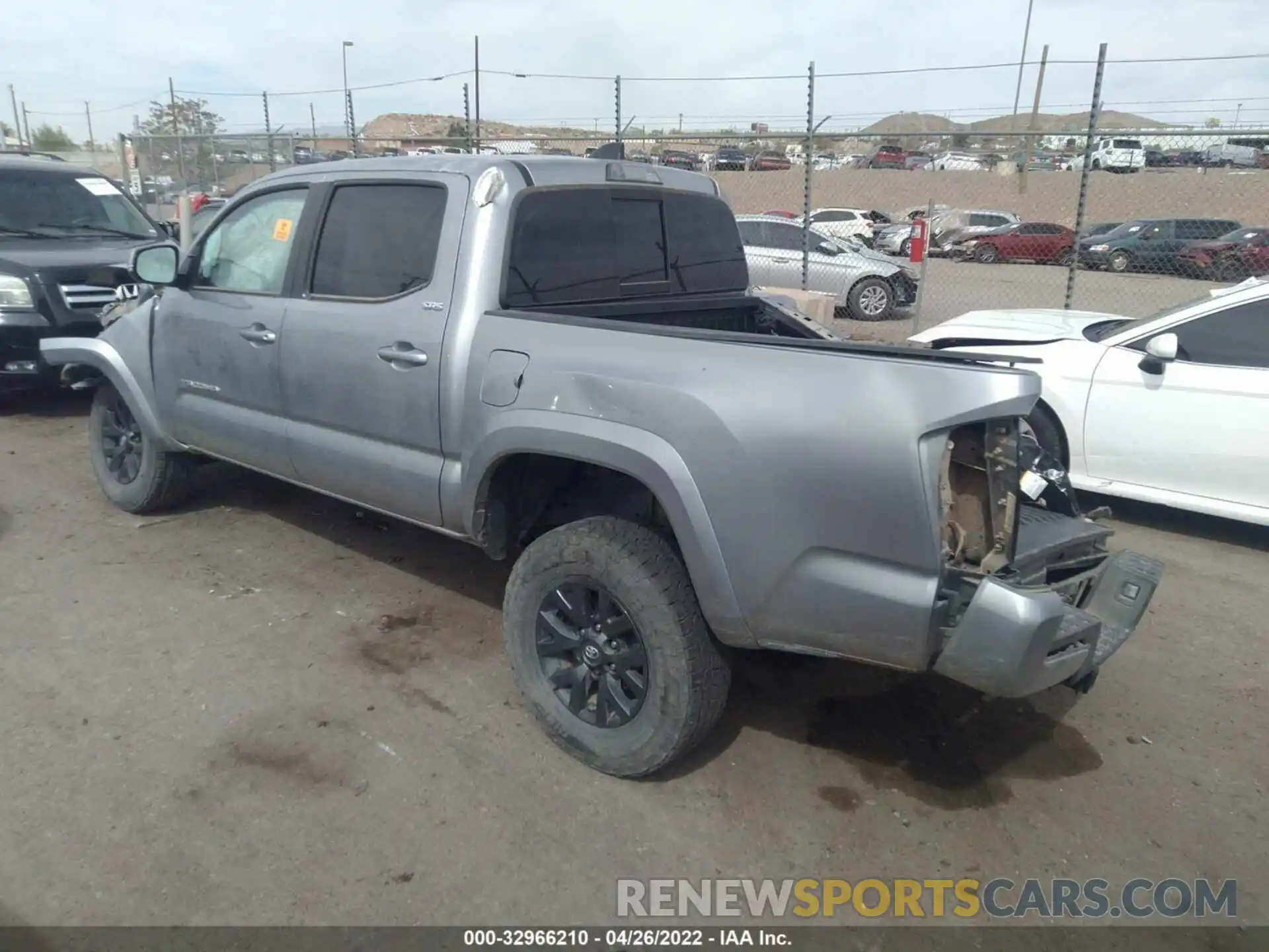 3 Photograph of a damaged car 5TFCZ5AN3MX267124 TOYOTA TACOMA 4WD 2021