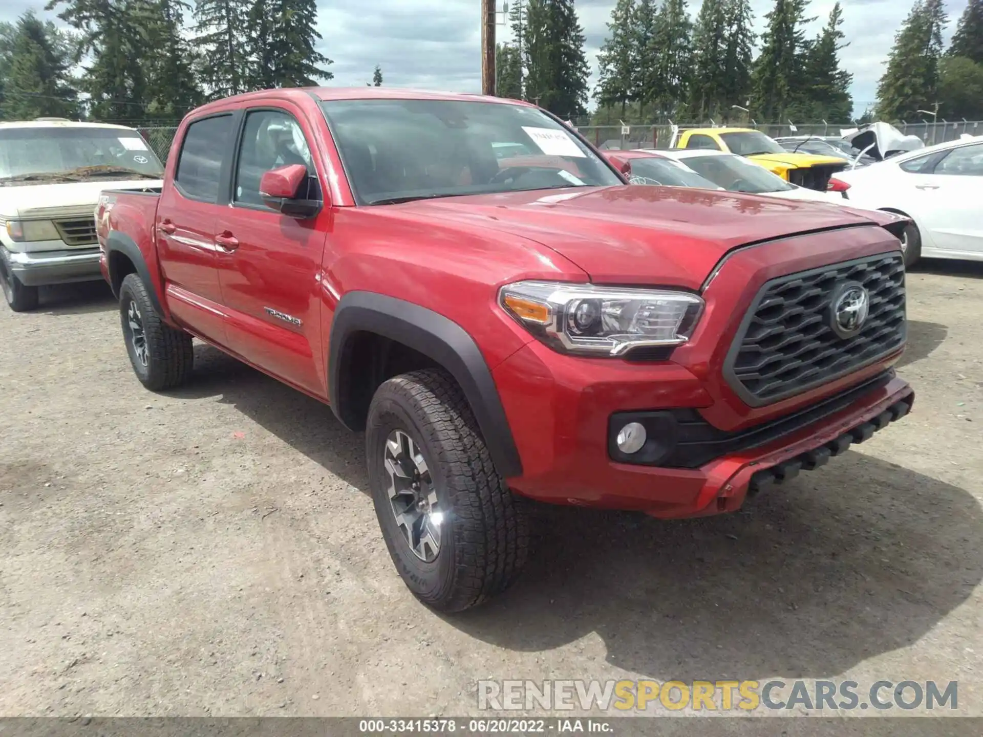 1 Photograph of a damaged car 5TFCZ5AN3MX267608 TOYOTA TACOMA 4WD 2021