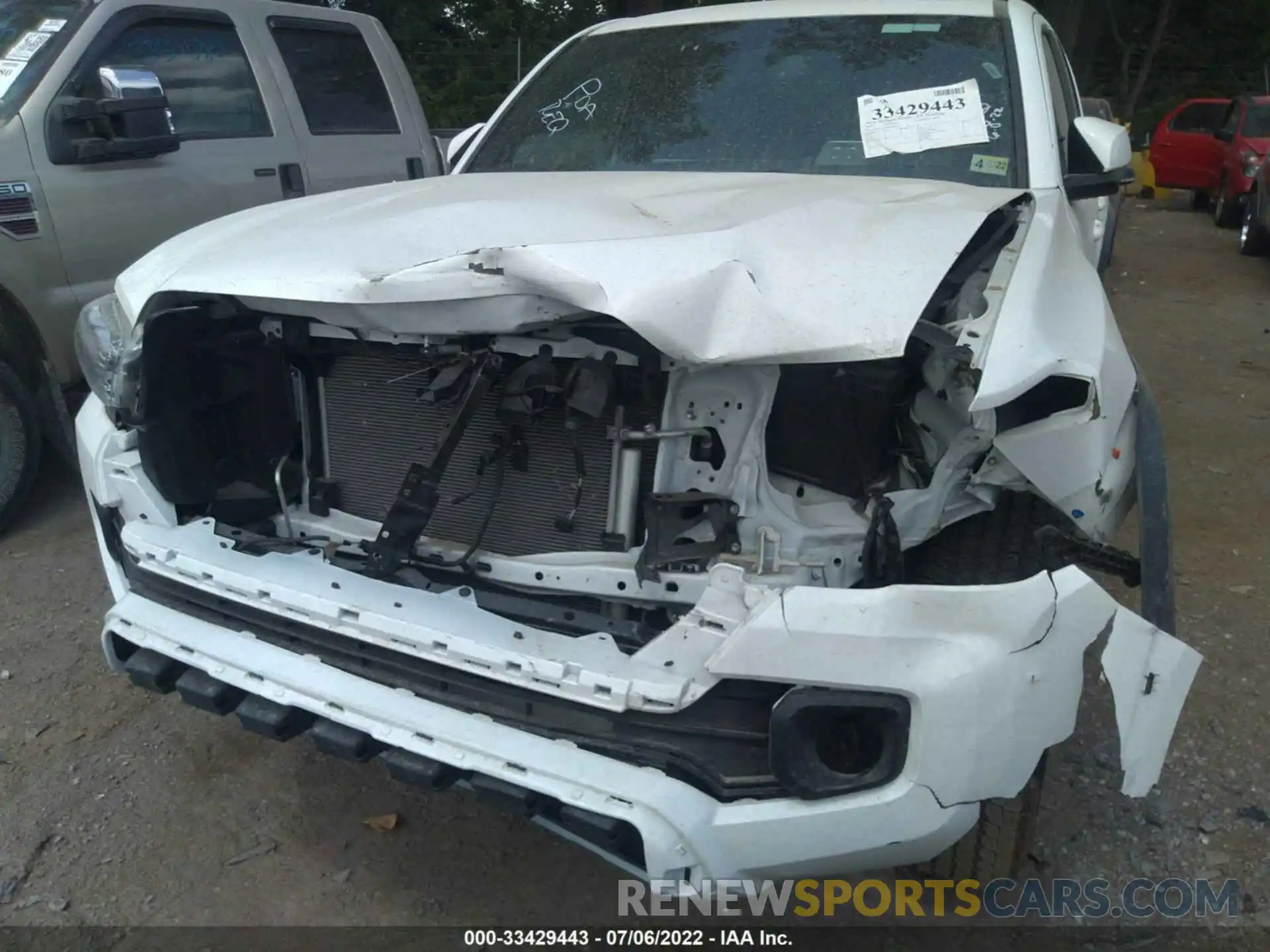 6 Photograph of a damaged car 5TFCZ5AN3MX268905 TOYOTA TACOMA 4WD 2021