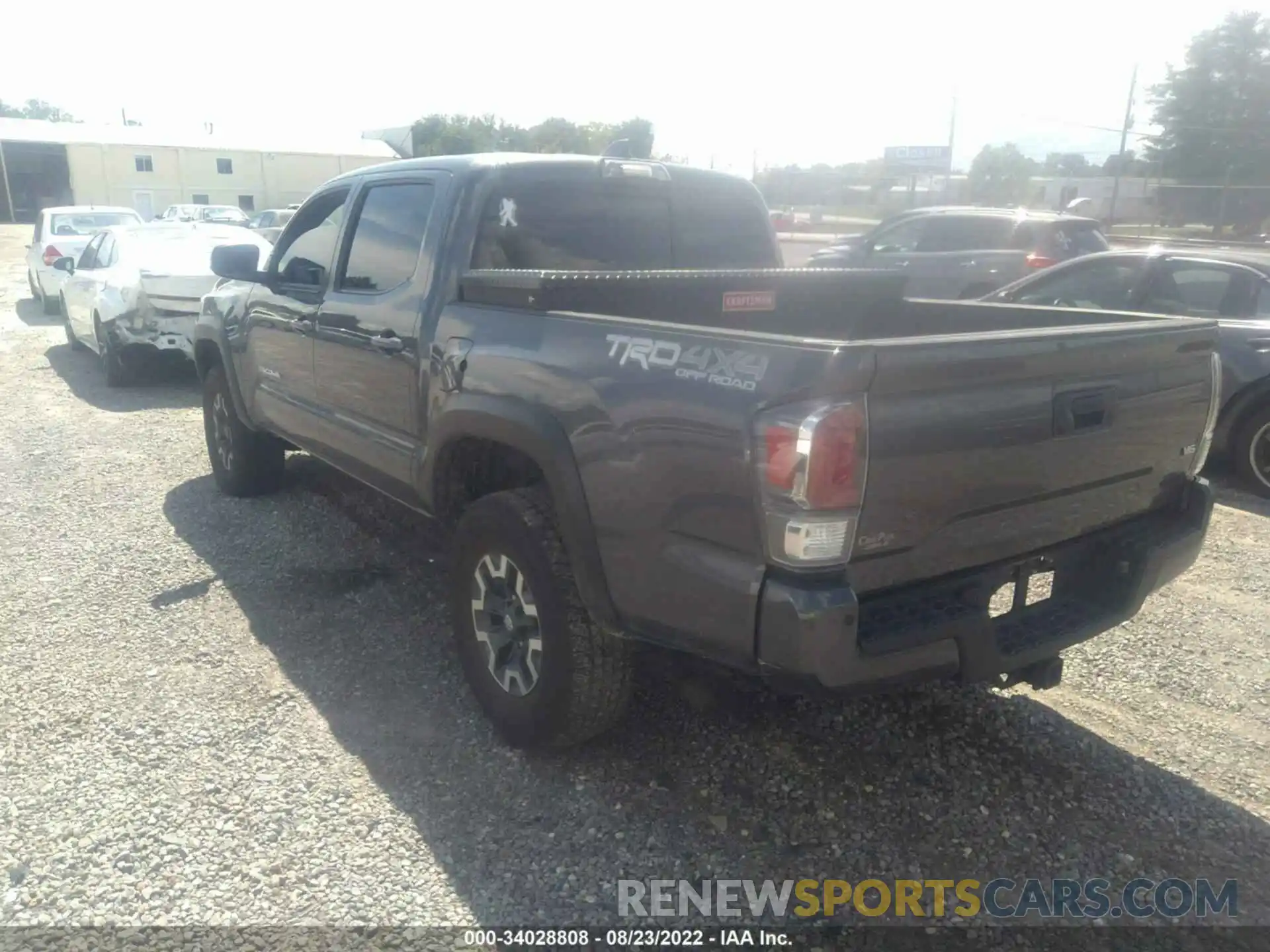 3 Photograph of a damaged car 5TFCZ5AN4MX244516 TOYOTA TACOMA 4WD 2021