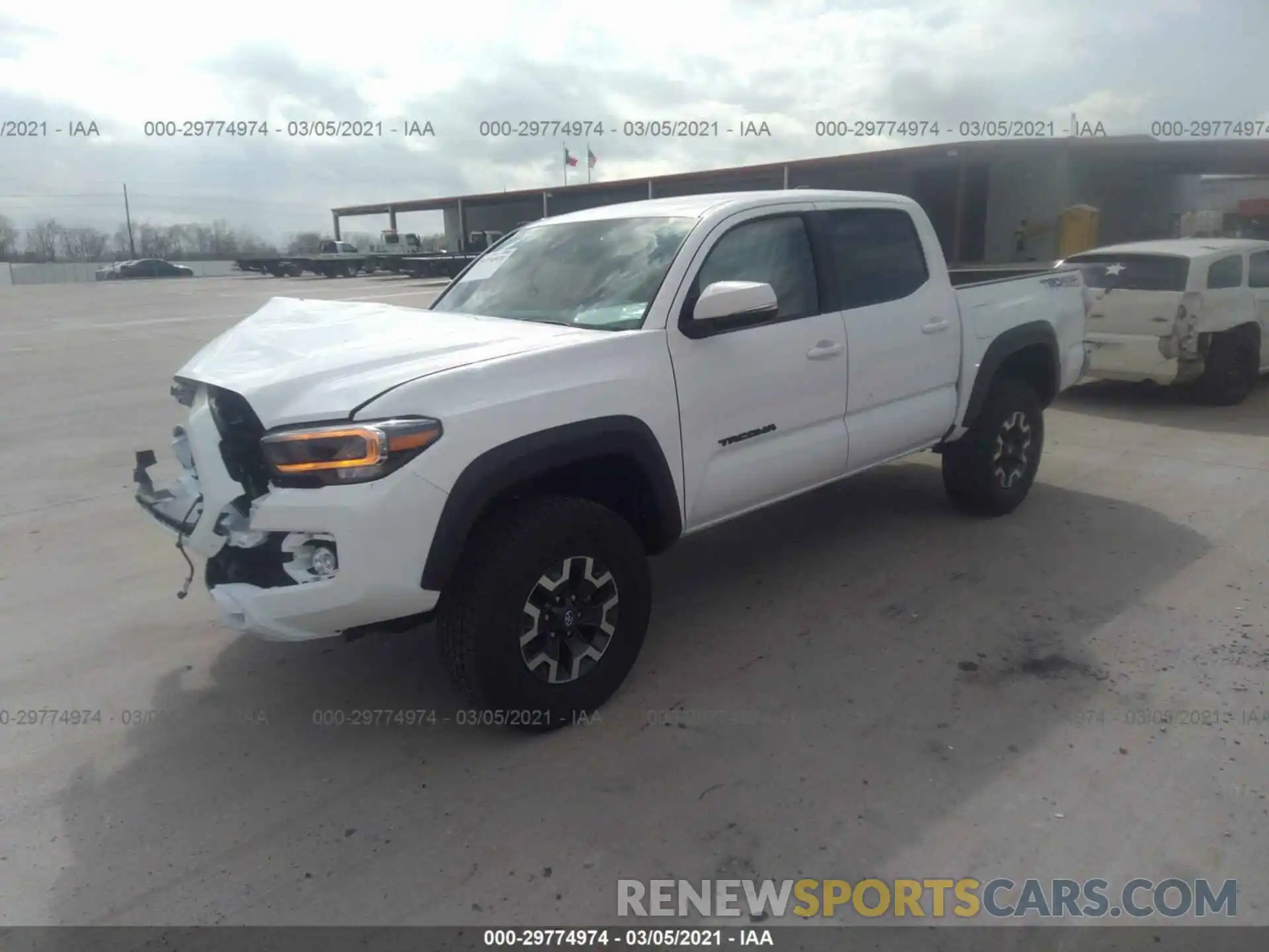 2 Photograph of a damaged car 5TFCZ5AN4MX260165 TOYOTA TACOMA 4WD 2021