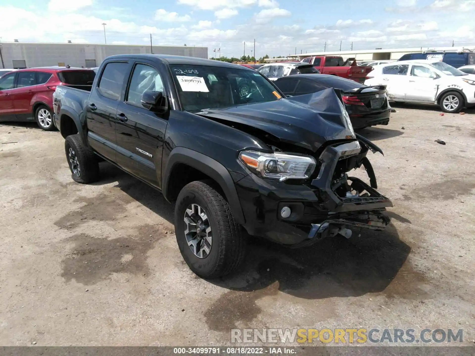 1 Photograph of a damaged car 5TFCZ5AN4MX264443 TOYOTA TACOMA 4WD 2021