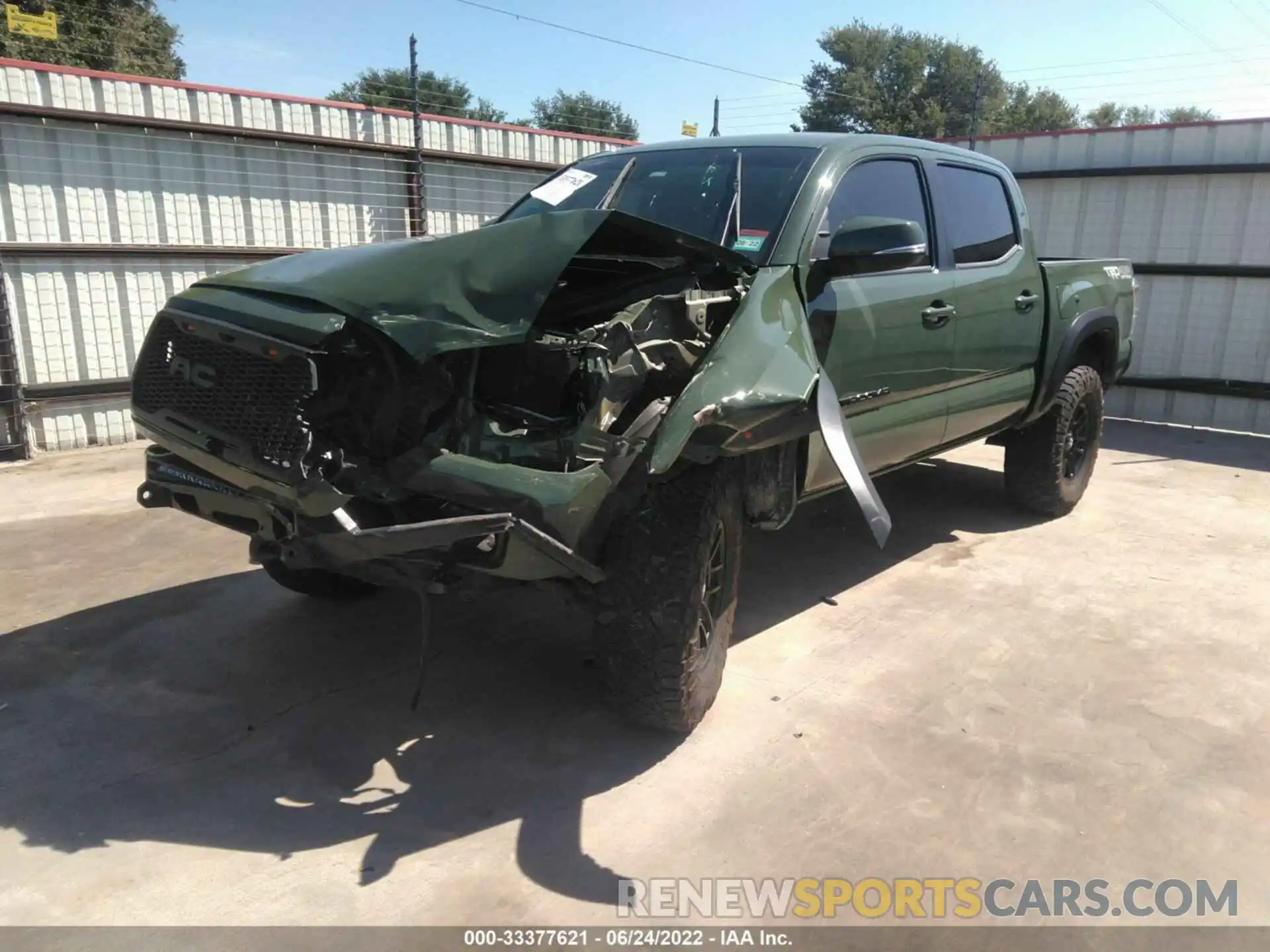 2 Photograph of a damaged car 5TFCZ5AN4MX275734 TOYOTA TACOMA 4WD 2021