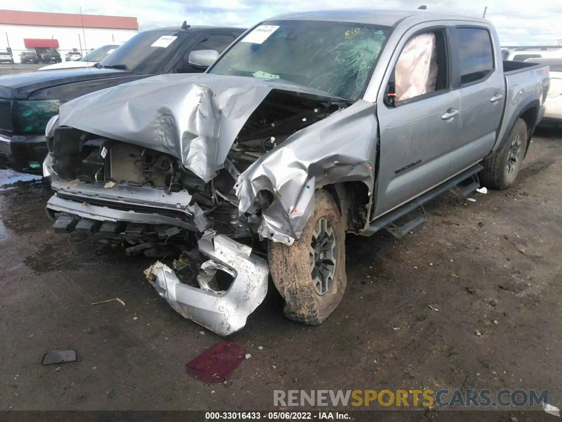 2 Photograph of a damaged car 5TFCZ5AN5MX249952 TOYOTA TACOMA 4WD 2021