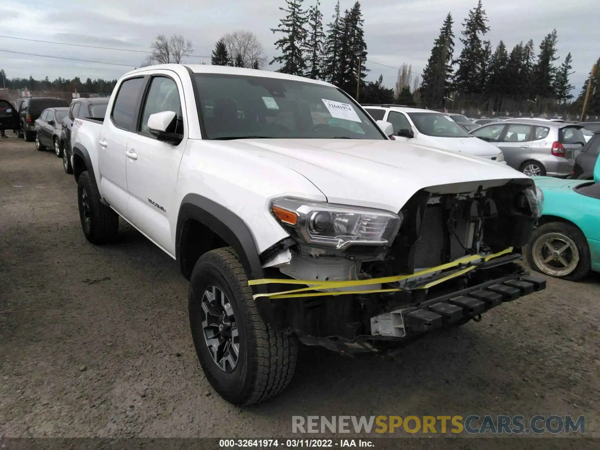 1 Photograph of a damaged car 5TFCZ5AN5MX265780 TOYOTA TACOMA 4WD 2021