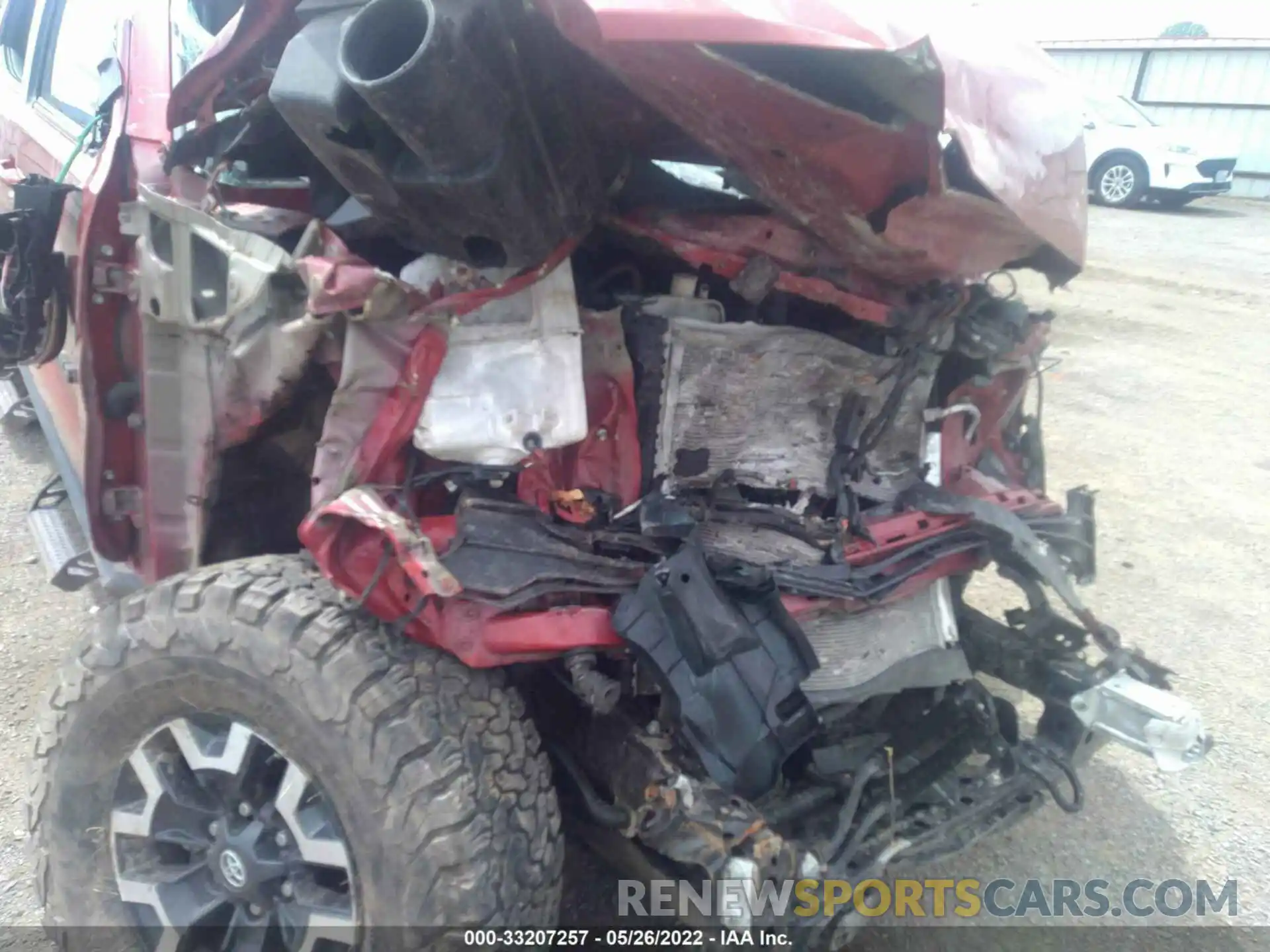 6 Photograph of a damaged car 5TFCZ5AN6MX244551 TOYOTA TACOMA 4WD 2021