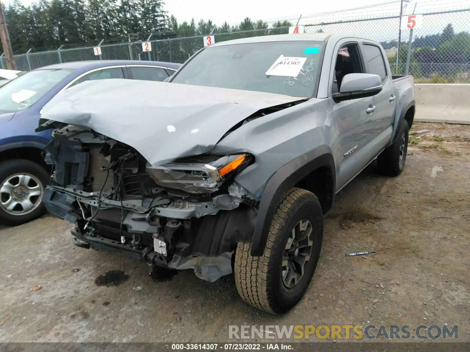 2 Фотография поврежденного автомобиля 5TFCZ5AN6MX248745 TOYOTA TACOMA 4WD 2021