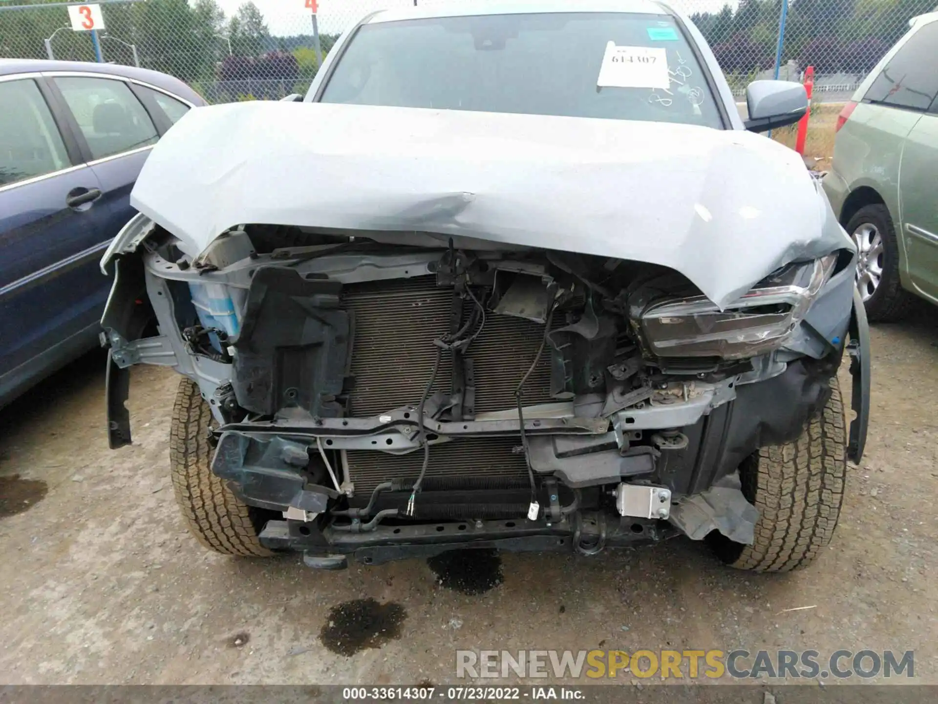 6 Фотография поврежденного автомобиля 5TFCZ5AN6MX248745 TOYOTA TACOMA 4WD 2021