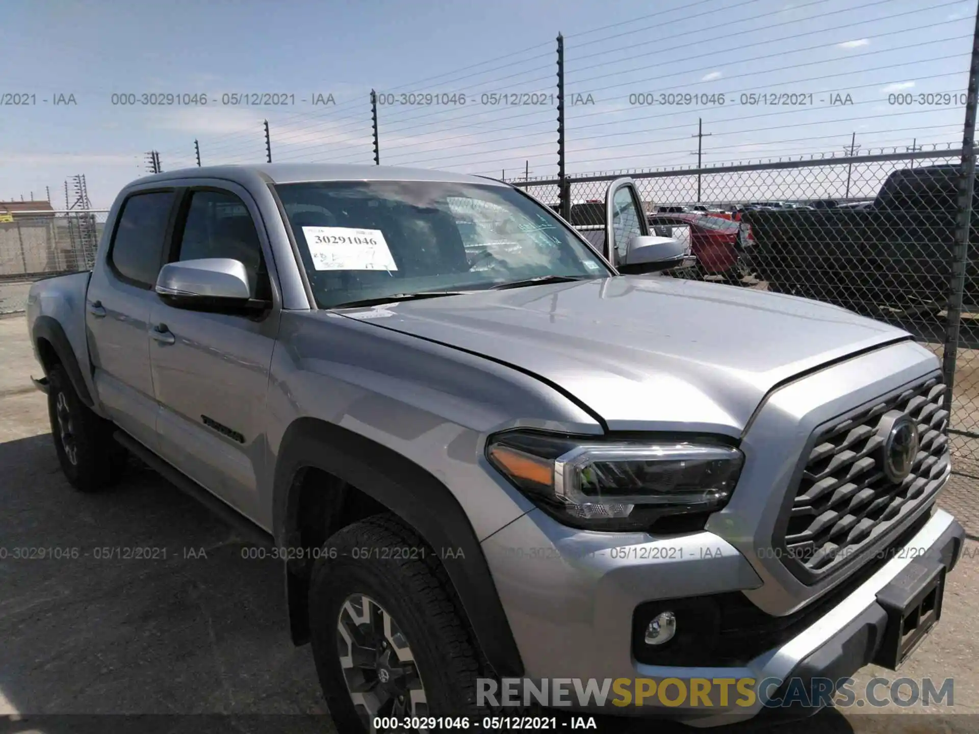 1 Photograph of a damaged car 5TFCZ5AN6MX256649 TOYOTA TACOMA 4WD 2021