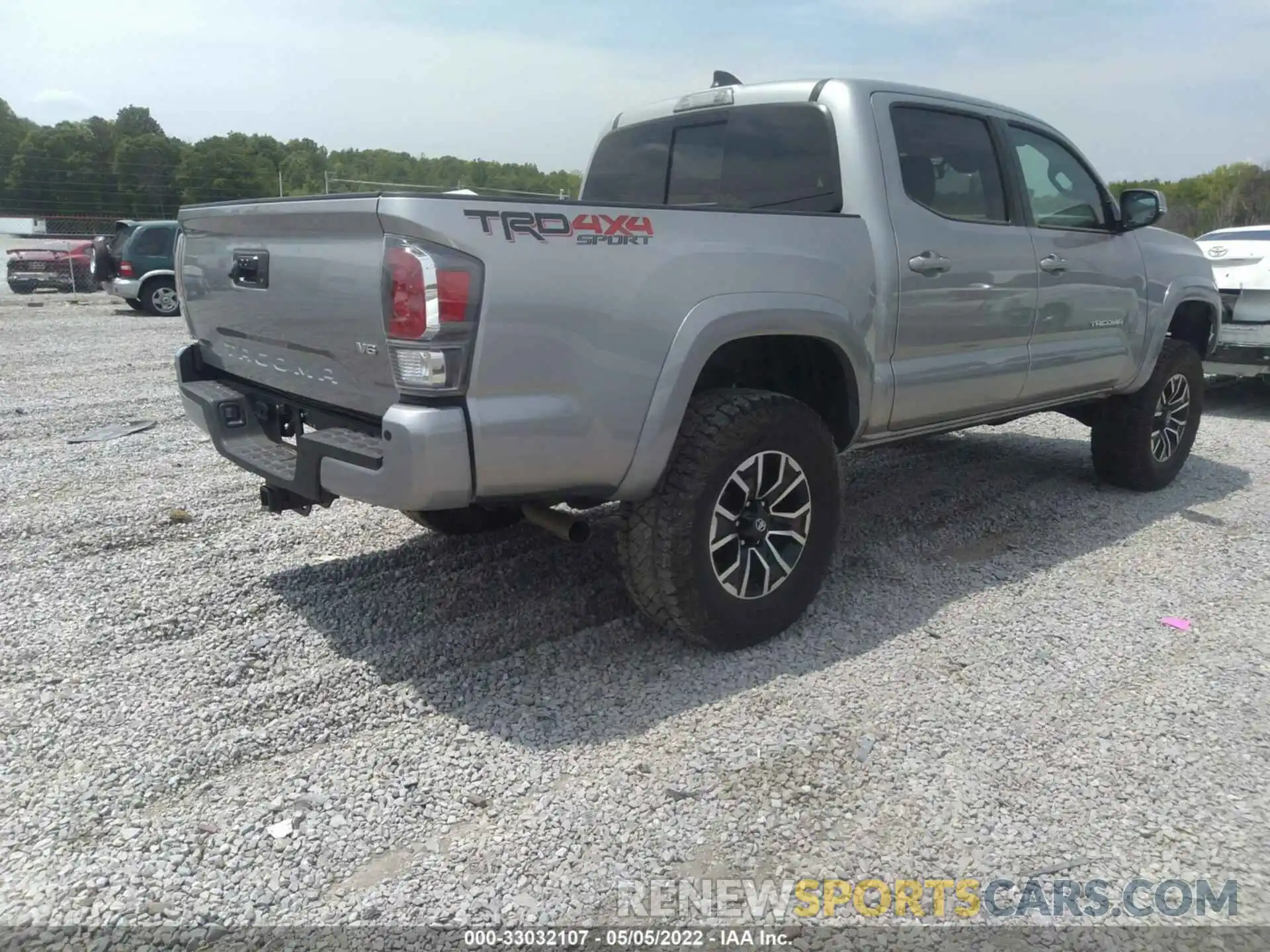 4 Фотография поврежденного автомобиля 5TFCZ5AN6MX257199 TOYOTA TACOMA 4WD 2021