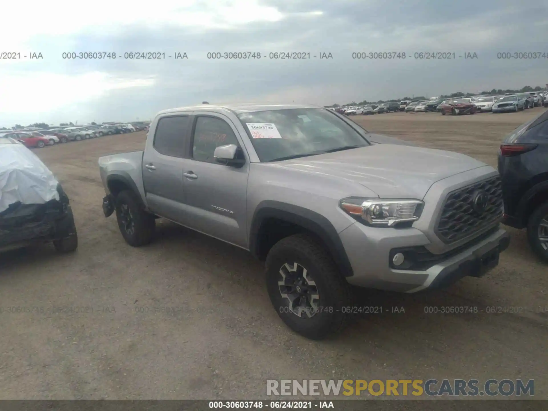 1 Photograph of a damaged car 5TFCZ5AN6MX265643 TOYOTA TACOMA 4WD 2021