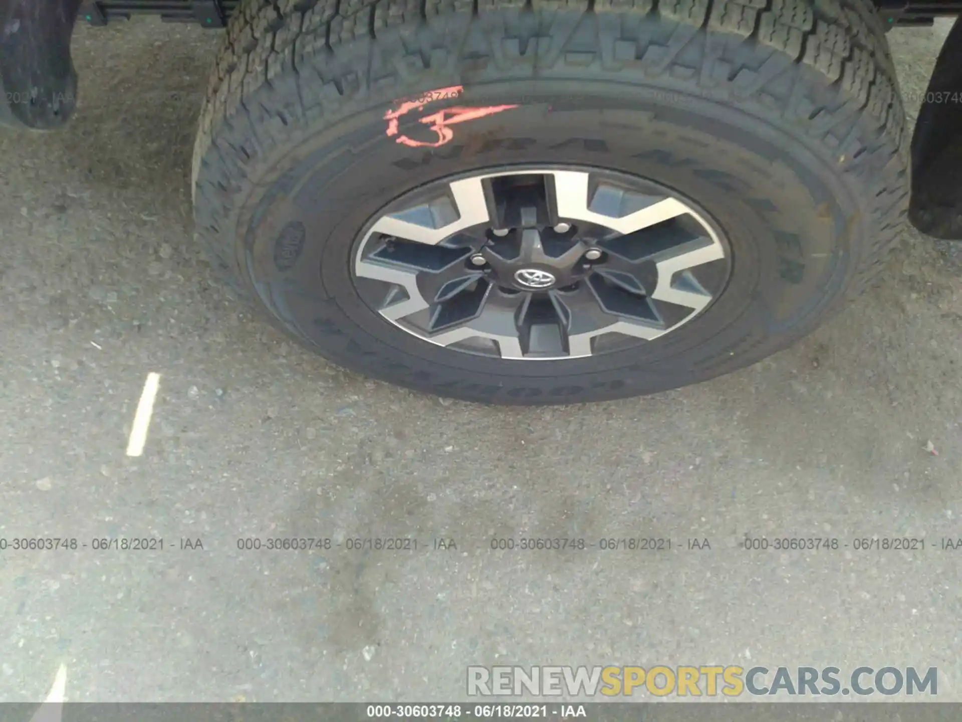 13 Photograph of a damaged car 5TFCZ5AN6MX265643 TOYOTA TACOMA 4WD 2021