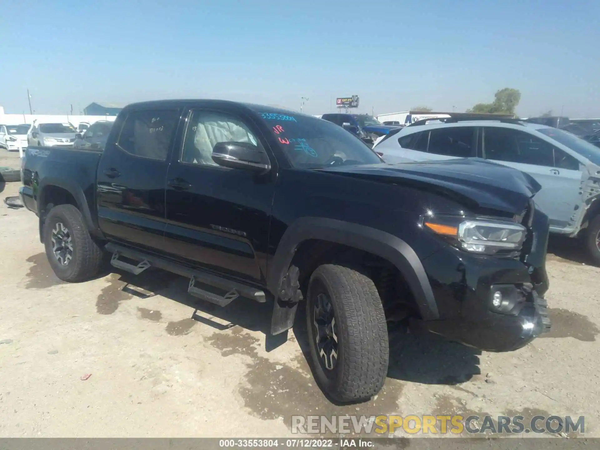 1 Photograph of a damaged car 5TFCZ5AN6MX269790 TOYOTA TACOMA 4WD 2021