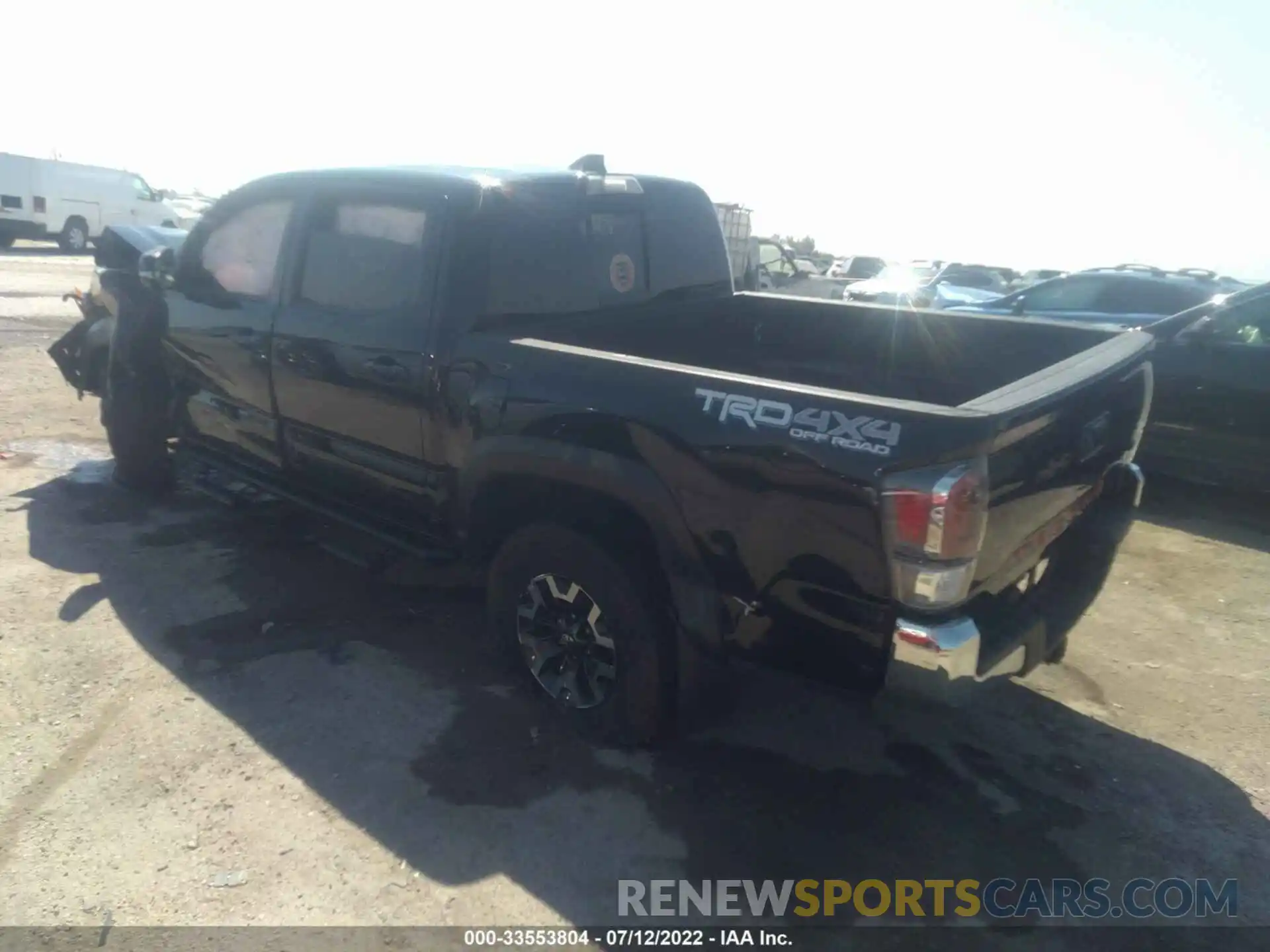 3 Photograph of a damaged car 5TFCZ5AN6MX269790 TOYOTA TACOMA 4WD 2021