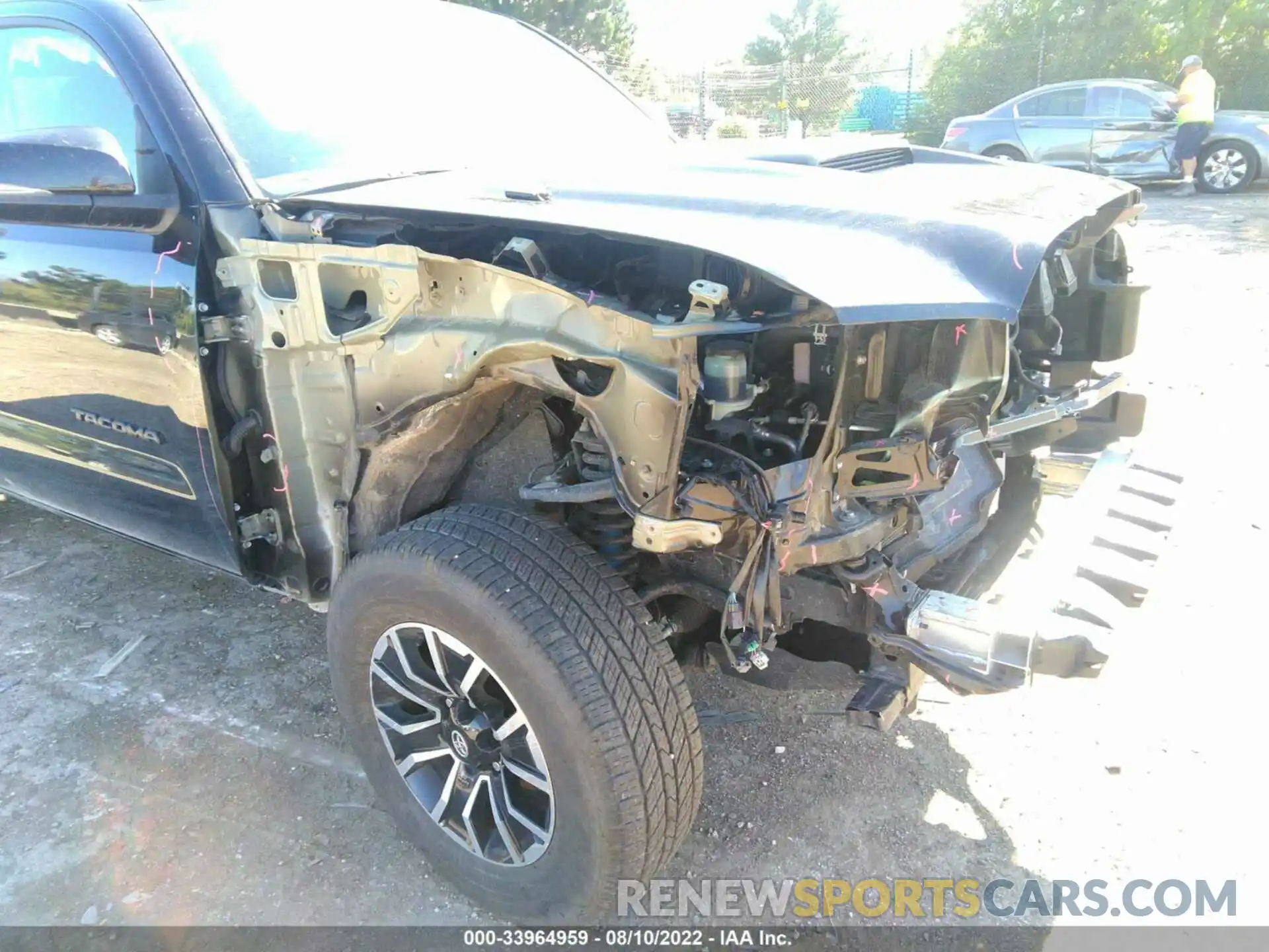 11 Photograph of a damaged car 5TFCZ5AN6MX277503 TOYOTA TACOMA 4WD 2021