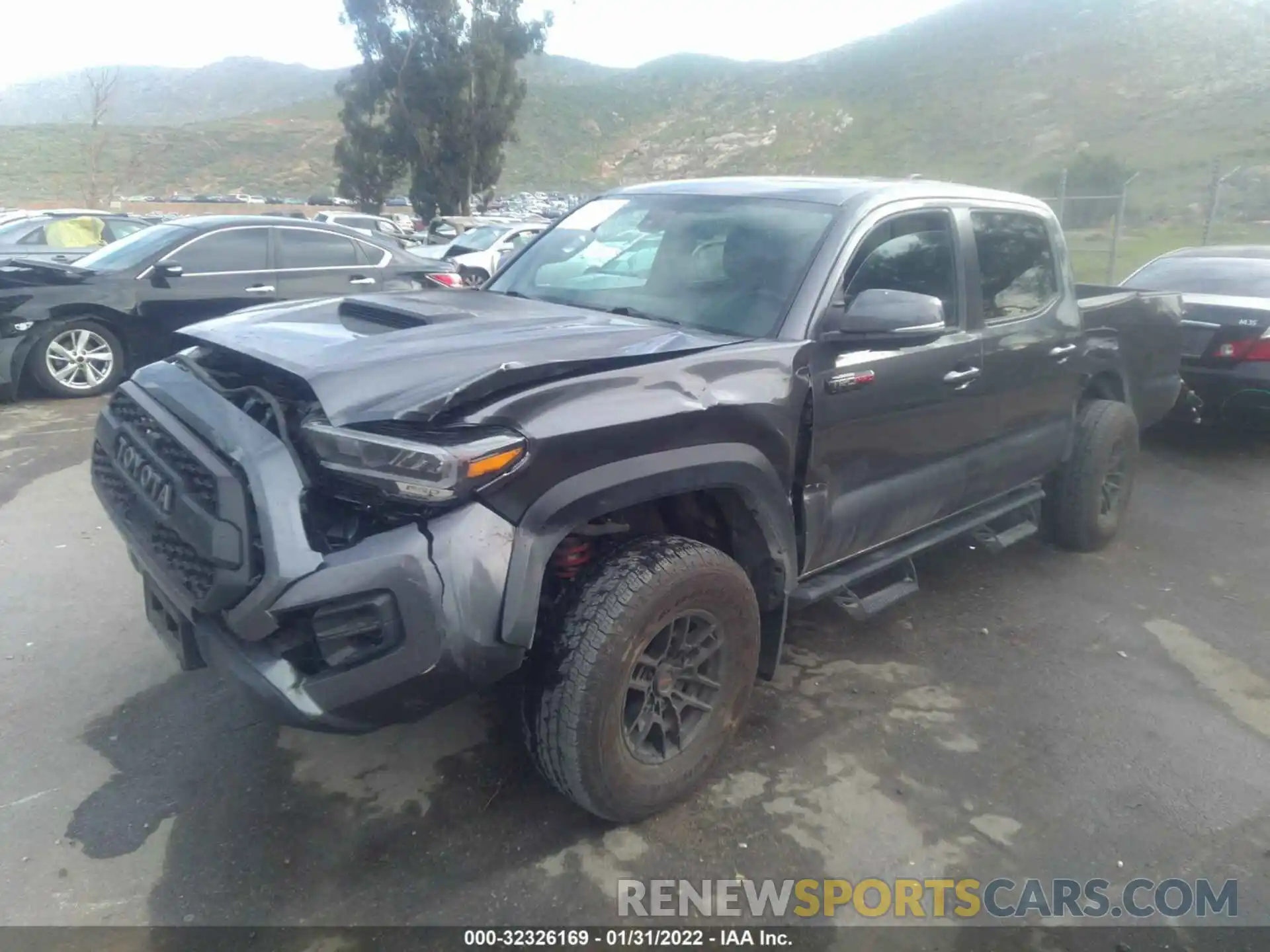 2 Photograph of a damaged car 5TFCZ5AN7MX246728 TOYOTA TACOMA 4WD 2021