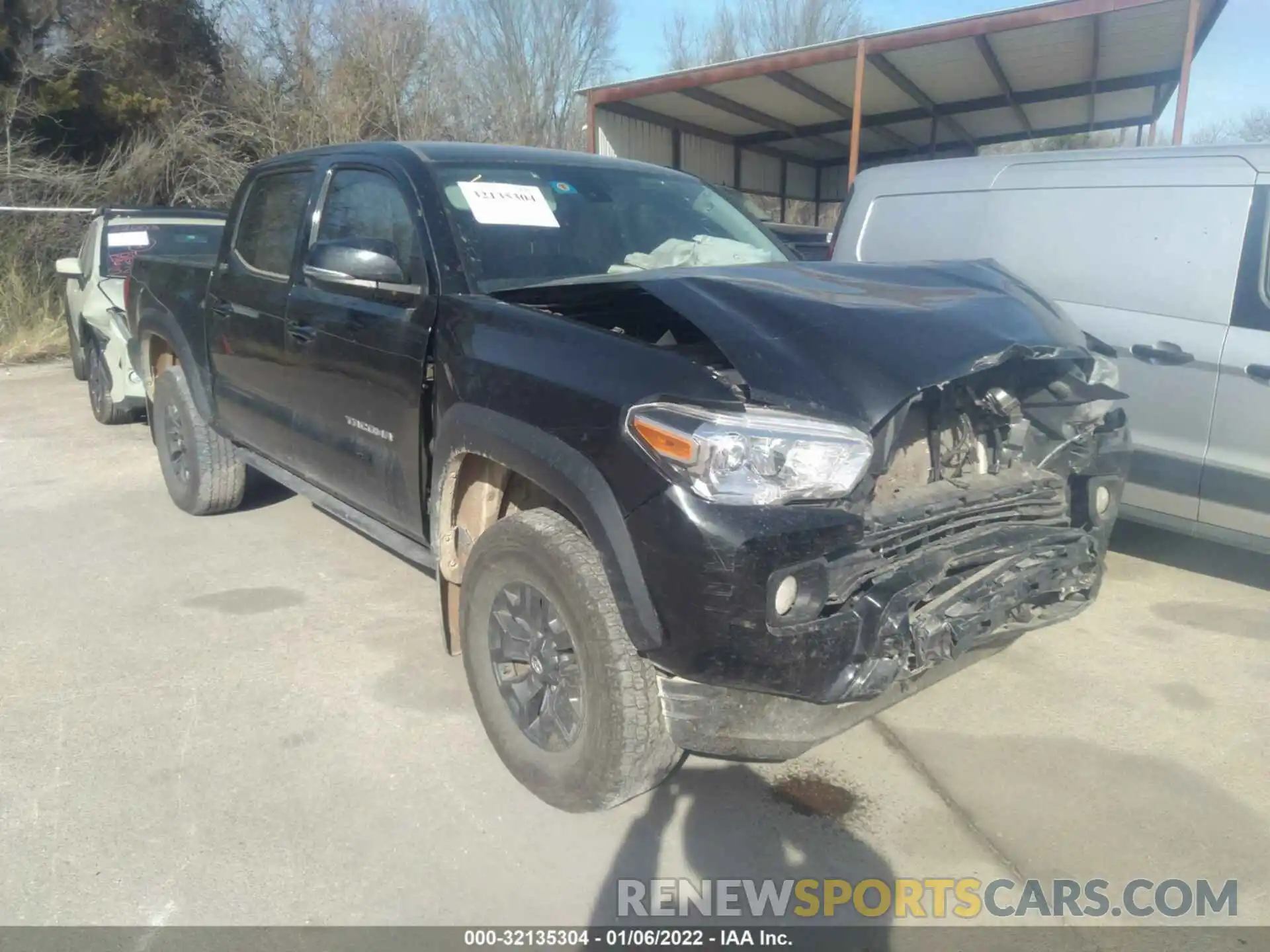 1 Photograph of a damaged car 5TFCZ5AN7MX256837 TOYOTA TACOMA 4WD 2021