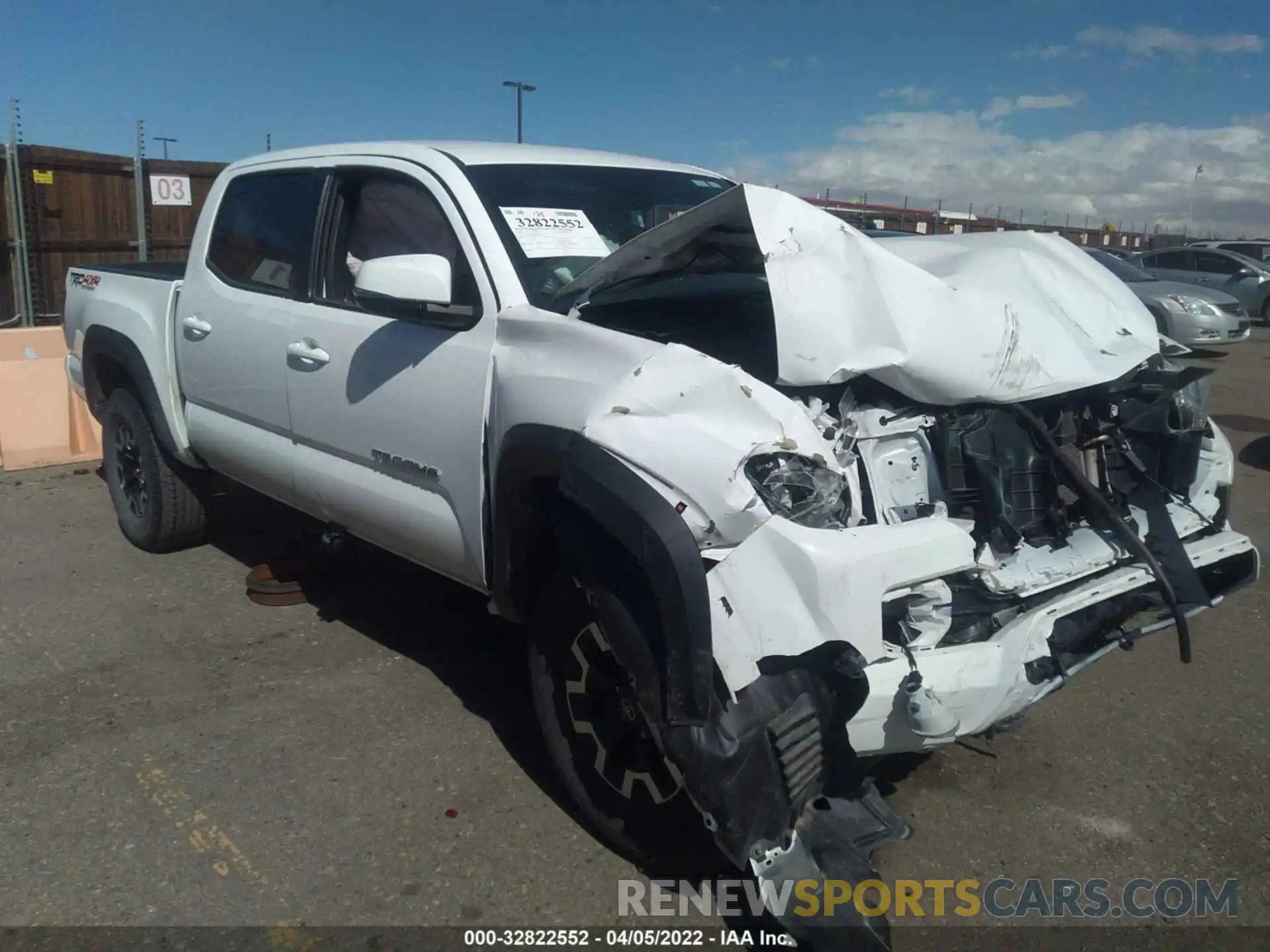 1 Photograph of a damaged car 5TFCZ5AN7MX265005 TOYOTA TACOMA 4WD 2021