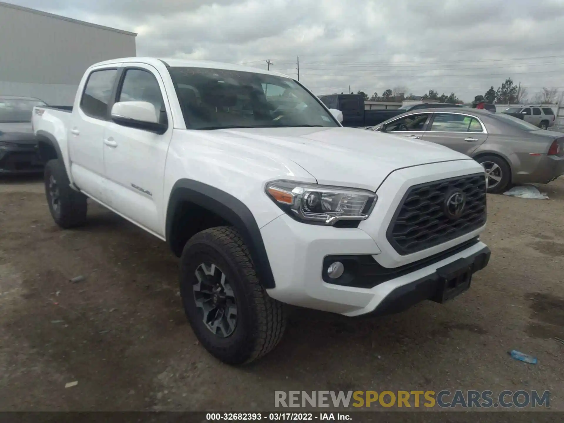 1 Photograph of a damaged car 5TFCZ5AN7MX271614 TOYOTA TACOMA 4WD 2021