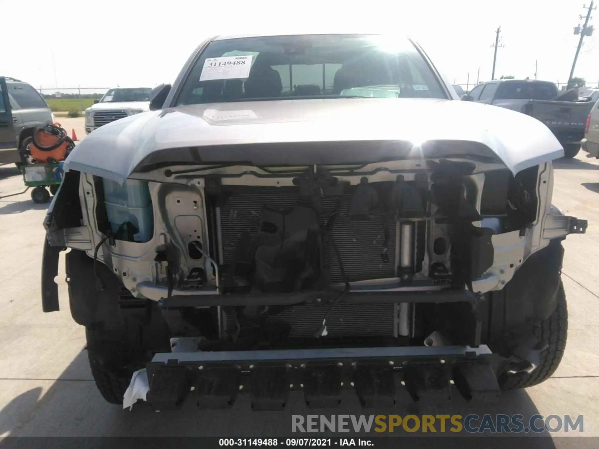 6 Фотография поврежденного автомобиля 5TFCZ5AN7MX273041 TOYOTA TACOMA 4WD 2021