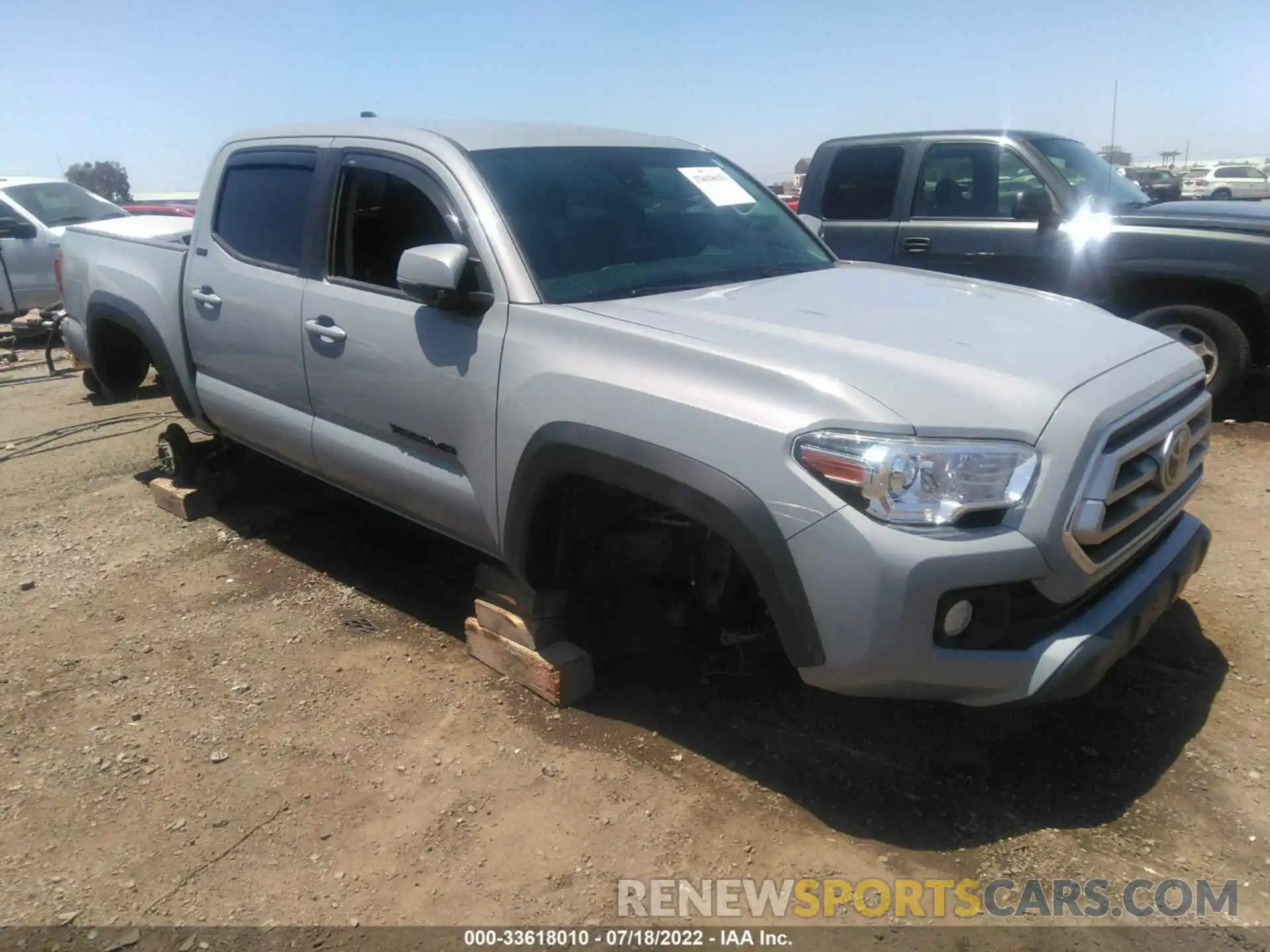 1 Фотография поврежденного автомобиля 5TFCZ5AN7MX280927 TOYOTA TACOMA 4WD 2021