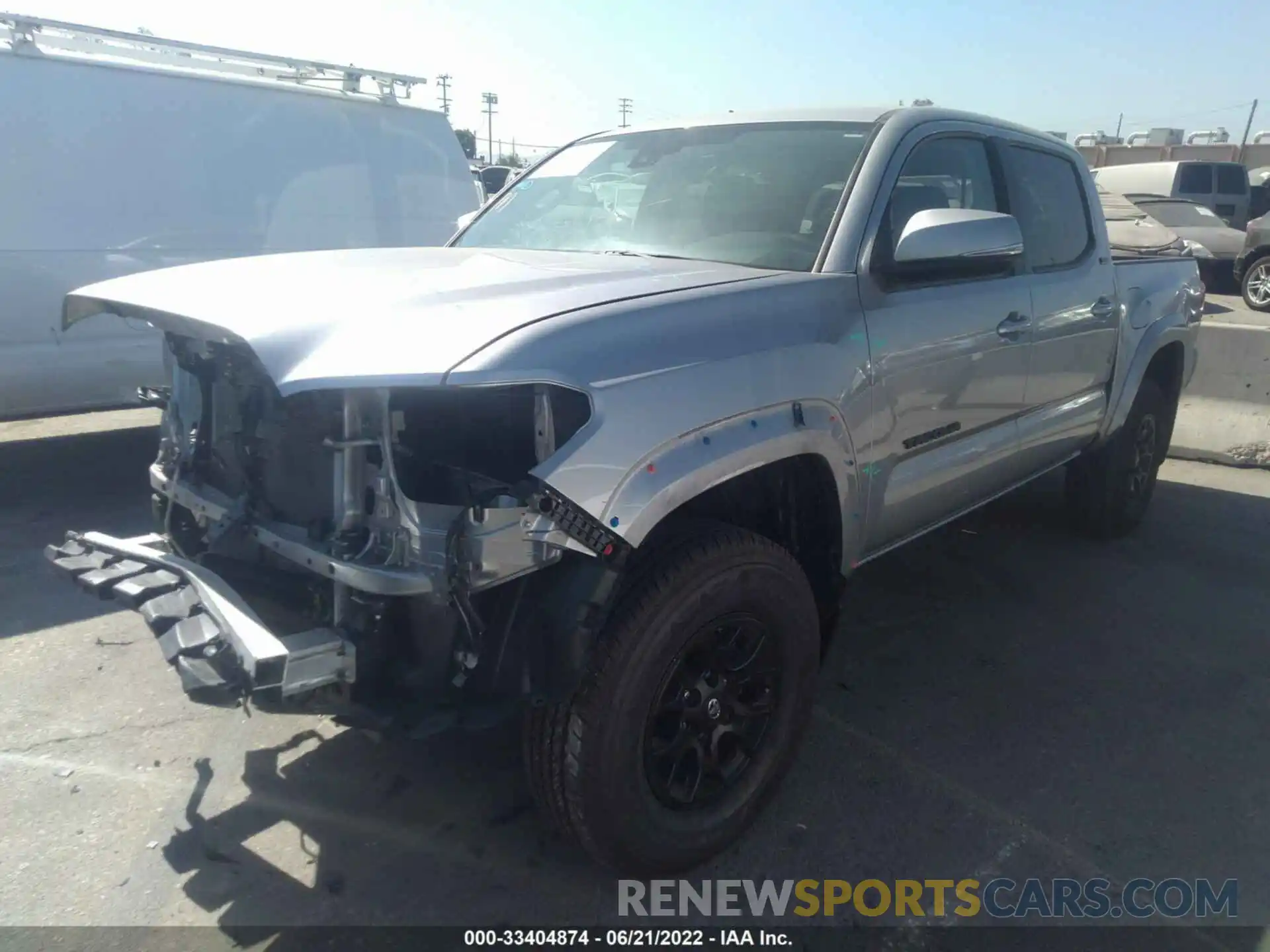 2 Фотография поврежденного автомобиля 5TFCZ5AN7MX281981 TOYOTA TACOMA 4WD 2021