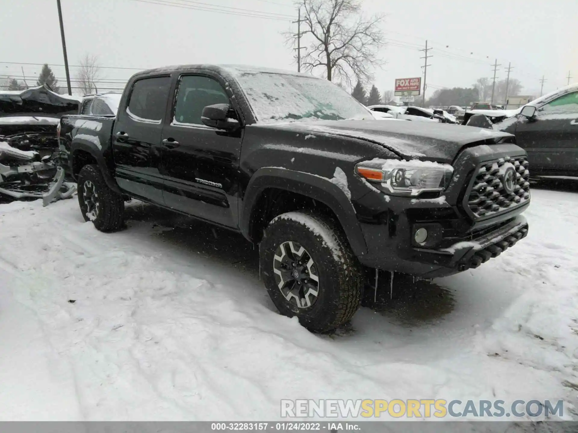 1 Фотография поврежденного автомобиля 5TFCZ5AN8MX263943 TOYOTA TACOMA 4WD 2021