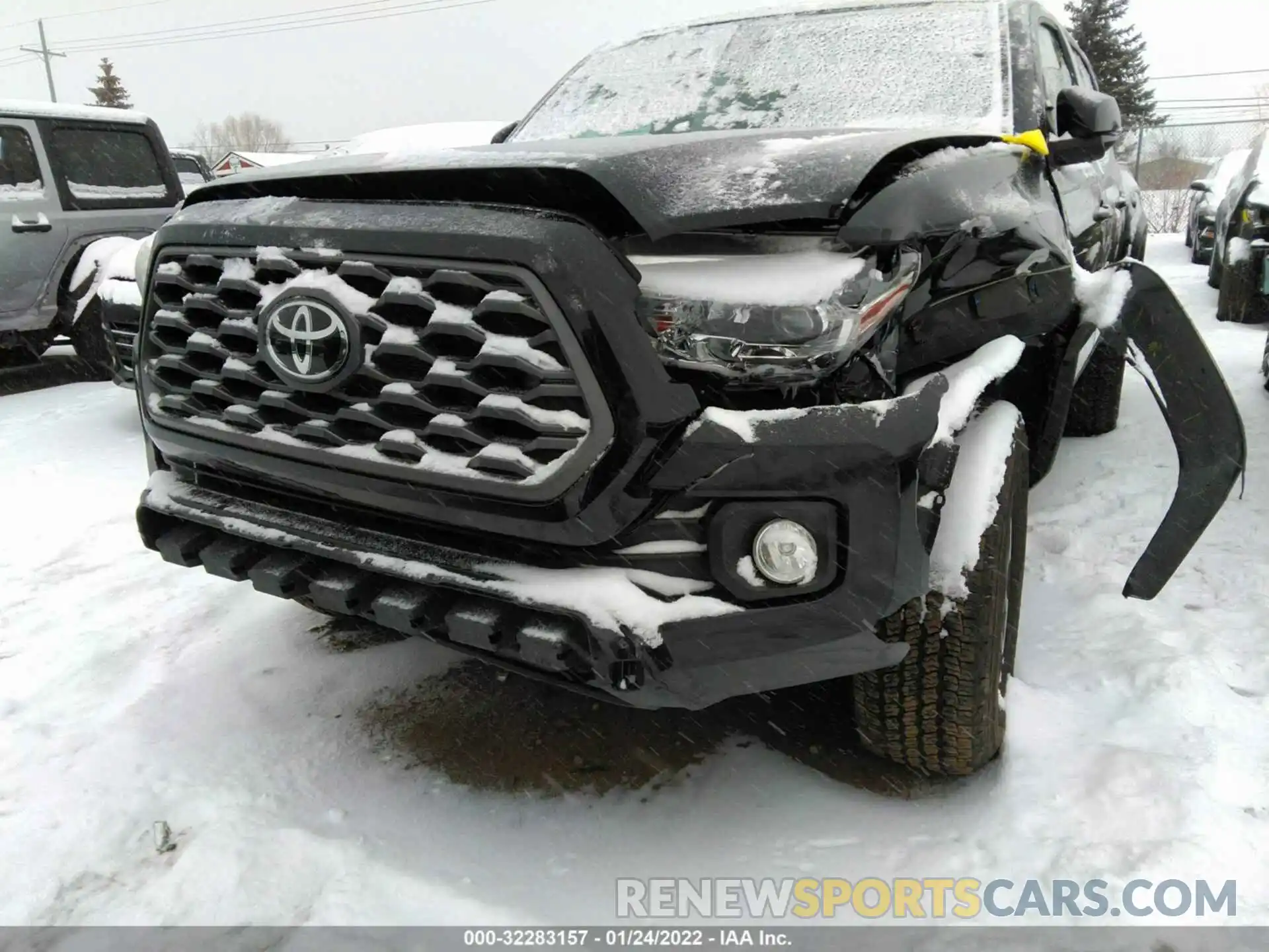 6 Фотография поврежденного автомобиля 5TFCZ5AN8MX263943 TOYOTA TACOMA 4WD 2021