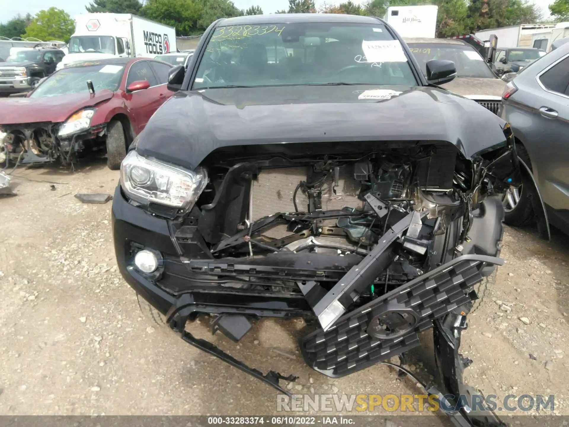 6 Photograph of a damaged car 5TFCZ5AN8MX267541 TOYOTA TACOMA 4WD 2021