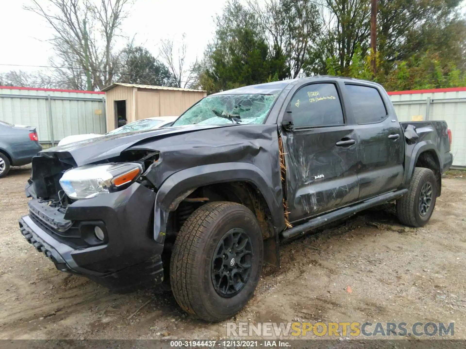 2 Photograph of a damaged car 5TFCZ5AN8MX269838 TOYOTA TACOMA 4WD 2021