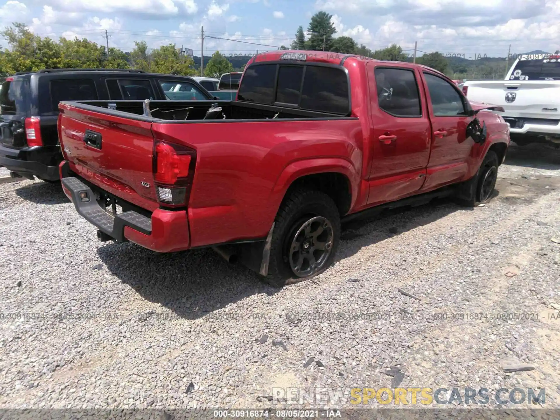 4 Фотография поврежденного автомобиля 5TFCZ5AN9MX254149 TOYOTA TACOMA 4WD 2021