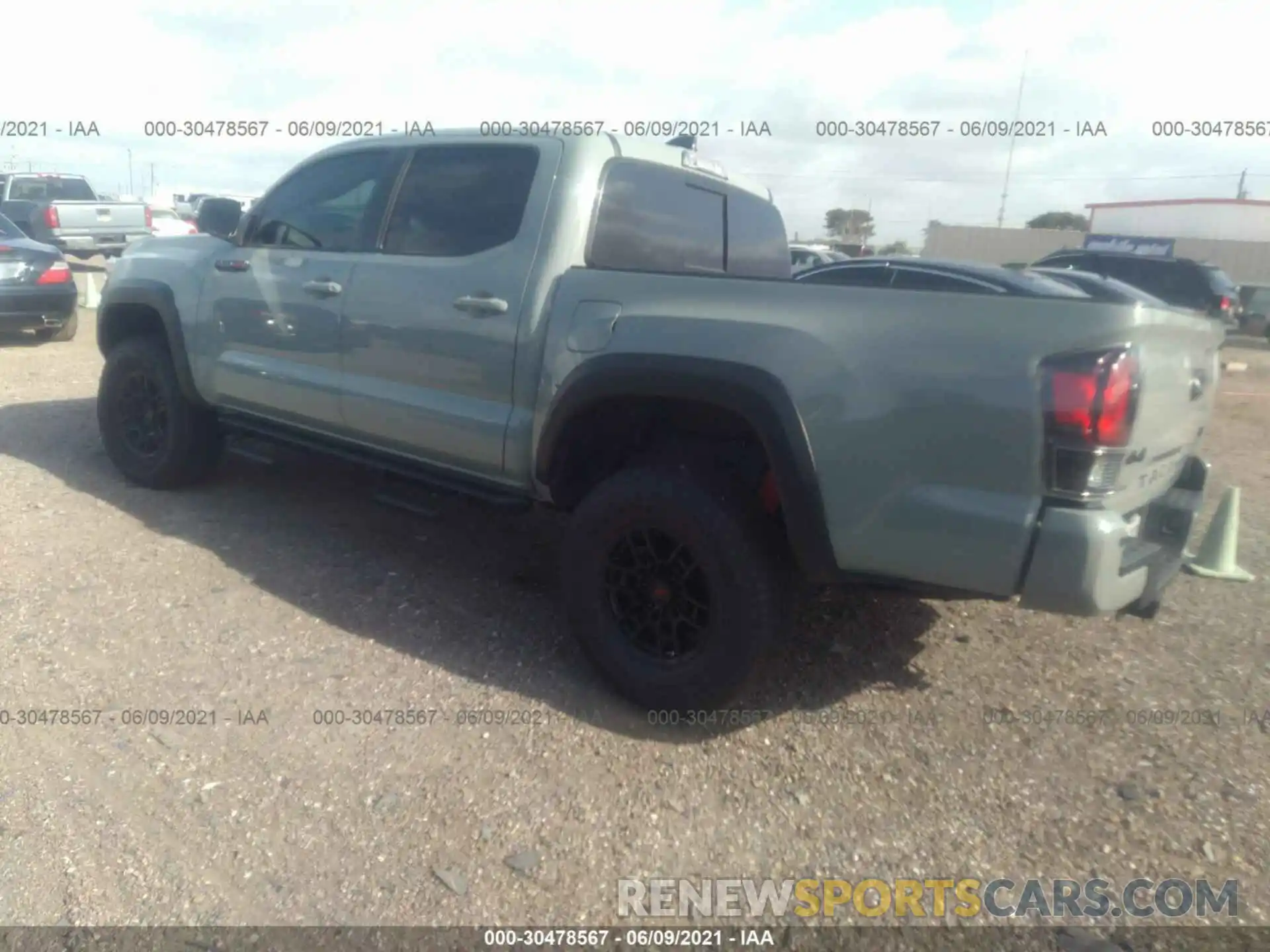 3 Photograph of a damaged car 5TFCZ5AN9MX254703 TOYOTA TACOMA 4WD 2021