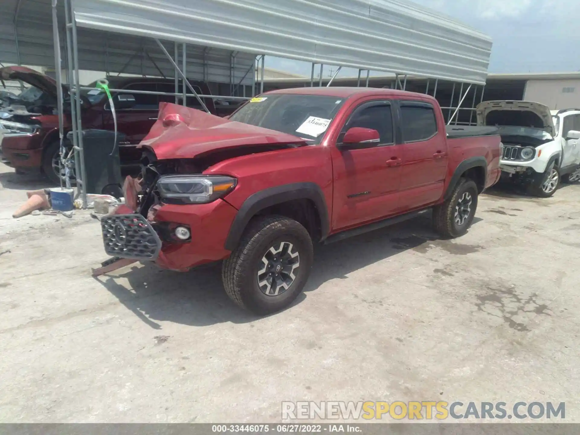 2 Фотография поврежденного автомобиля 5TFCZ5AN9MX258332 TOYOTA TACOMA 4WD 2021