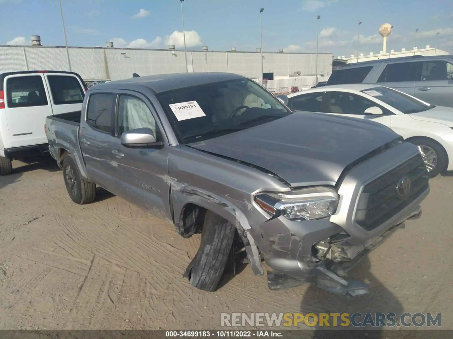 1 Photograph of a damaged car 5TFCZ5AN9MX268939 TOYOTA TACOMA 4WD 2021