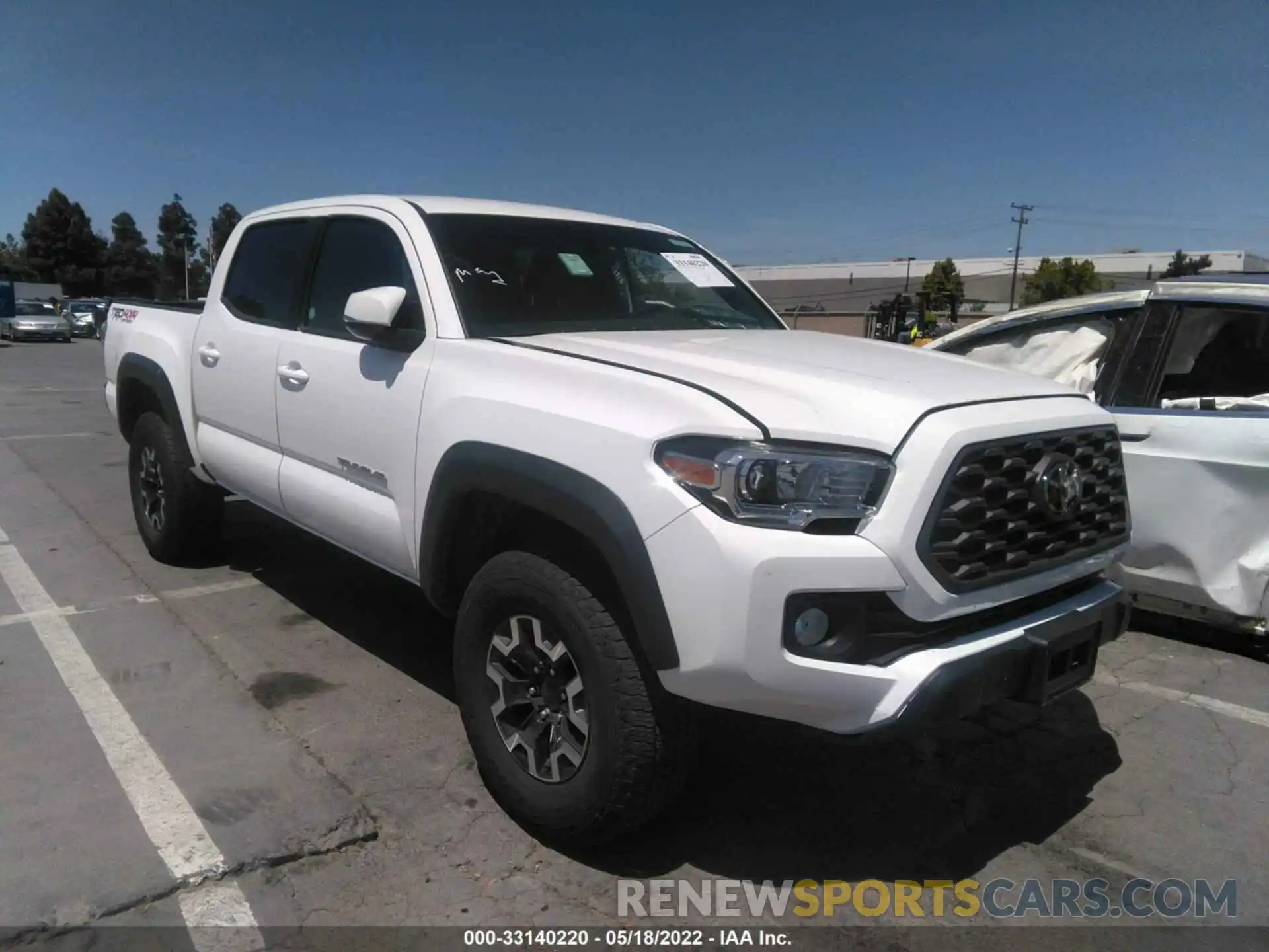 1 Photograph of a damaged car 5TFCZ5AN9MX269007 TOYOTA TACOMA 4WD 2021