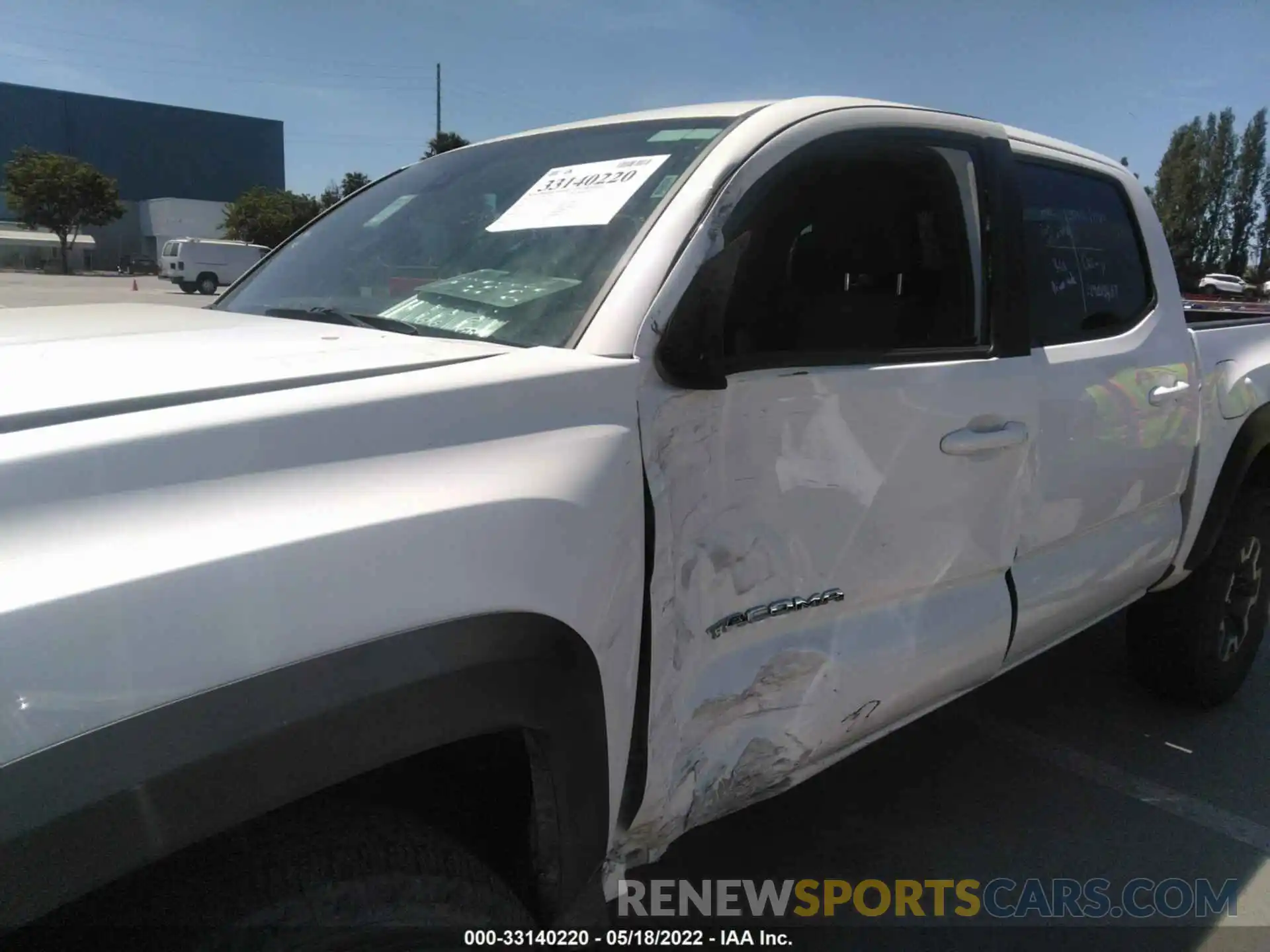 6 Photograph of a damaged car 5TFCZ5AN9MX269007 TOYOTA TACOMA 4WD 2021