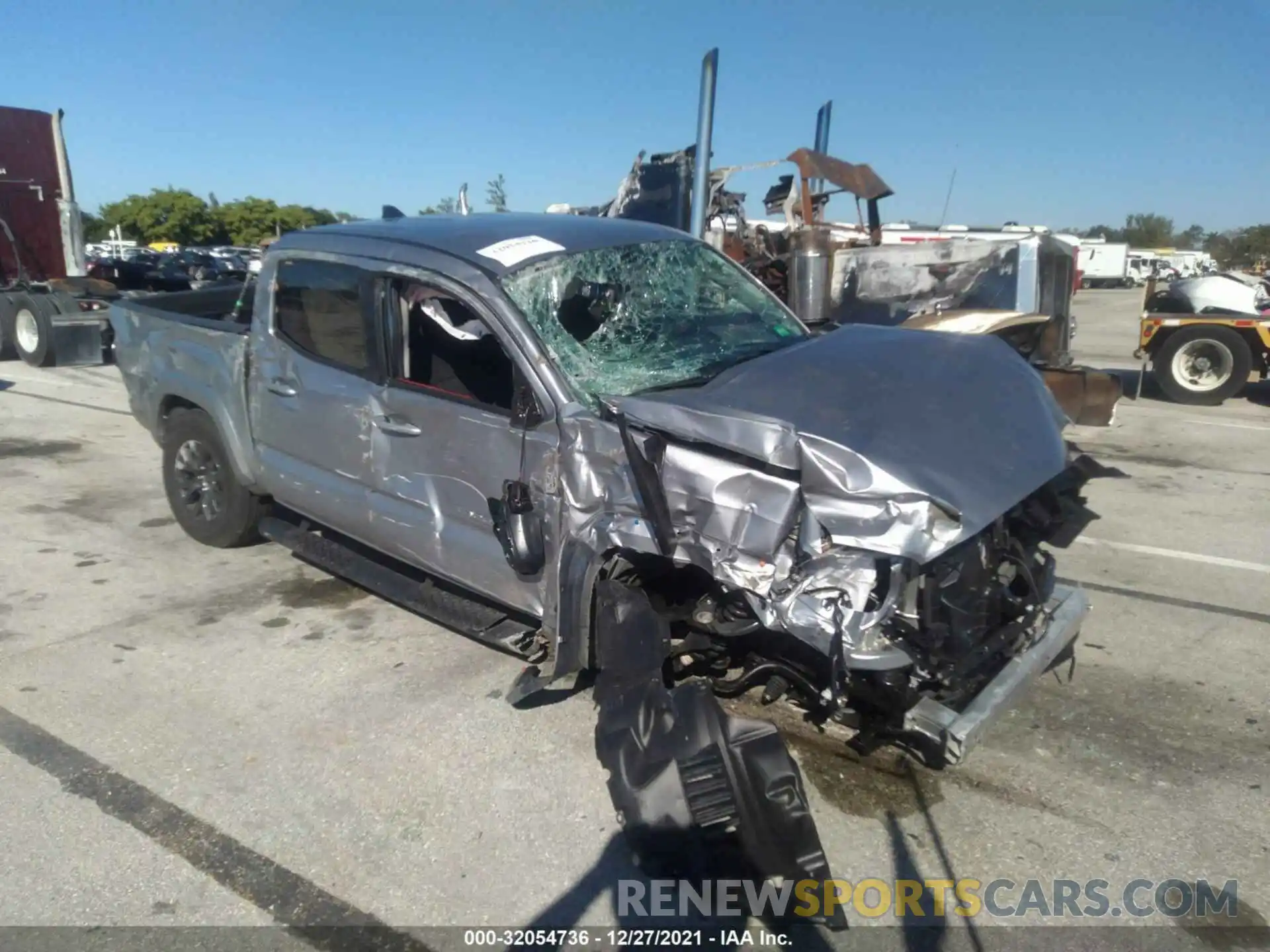 1 Photograph of a damaged car 5TFCZ5AN9MX277818 TOYOTA TACOMA 4WD 2021